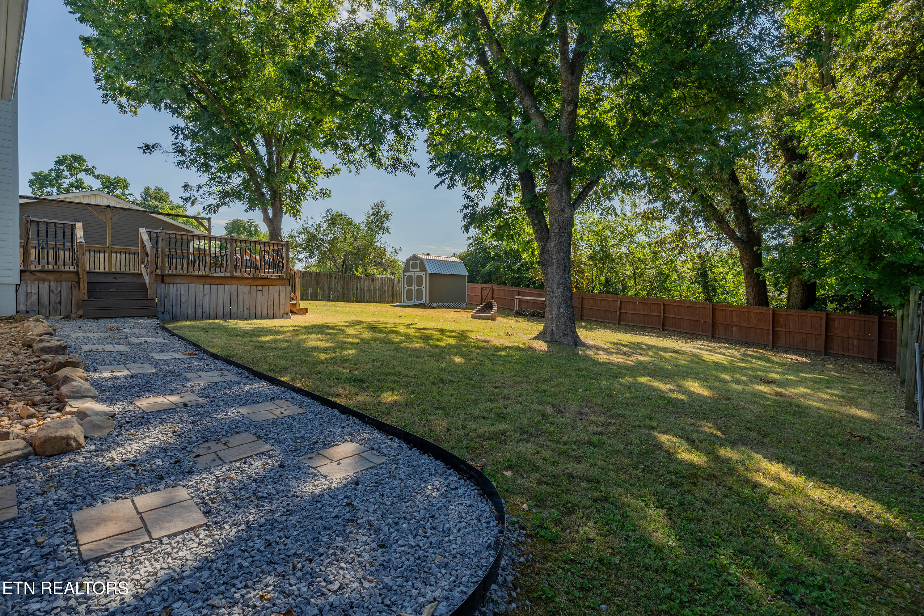 1324 Chipwood Circle Knoxville TN 37932