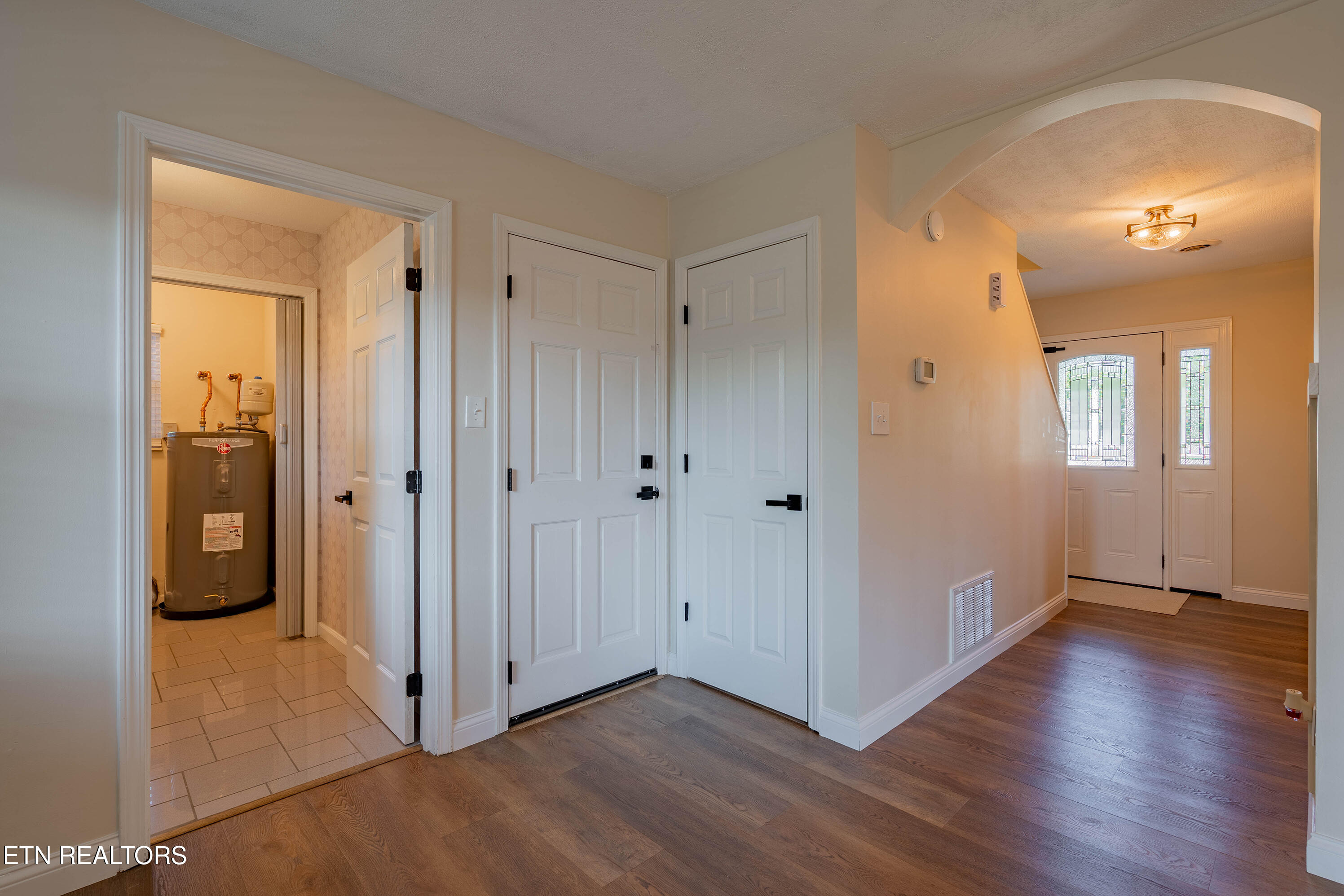 1324 Chipwood Circle Knoxville TN 37932