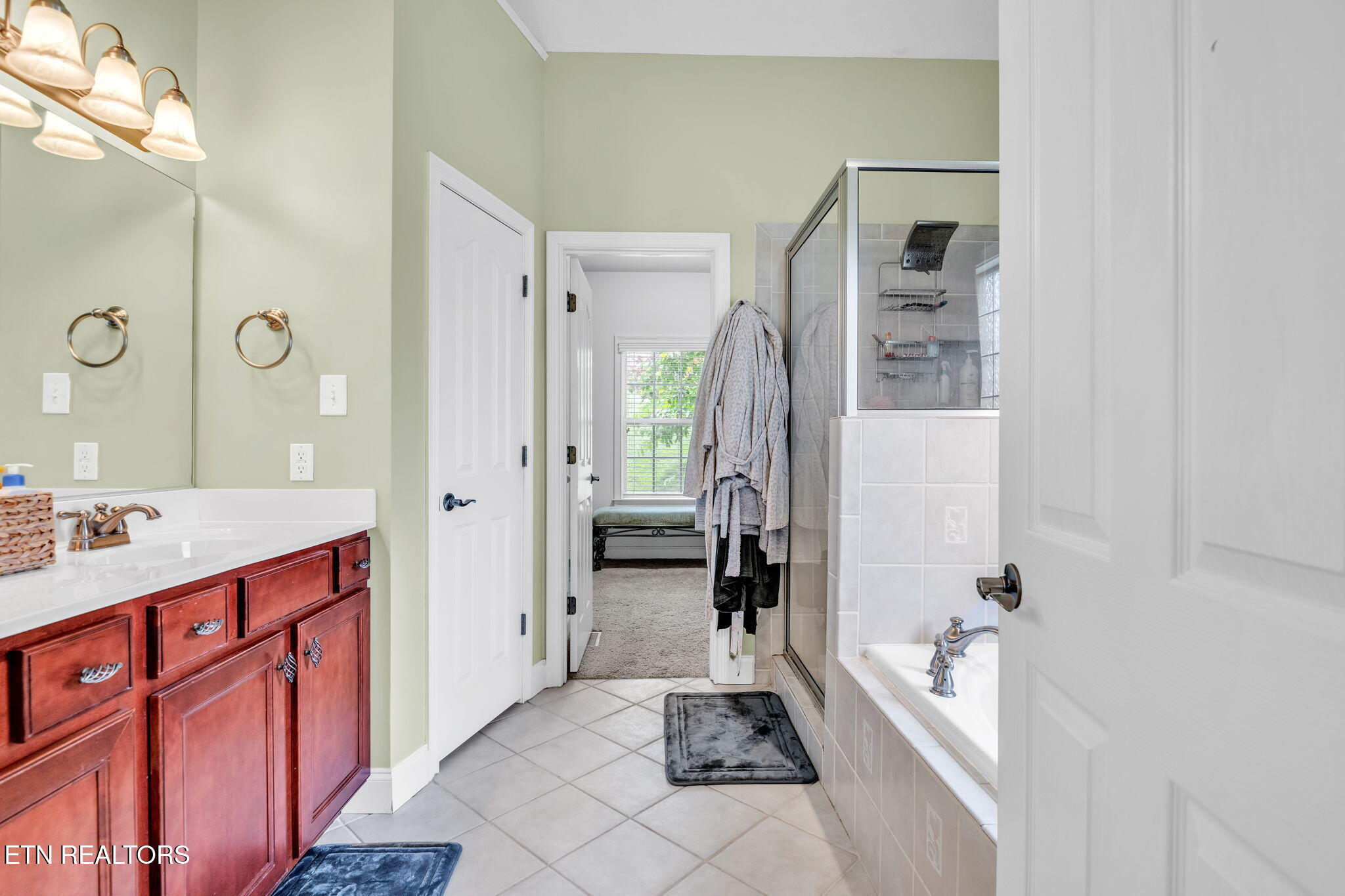 3260 Whispering Oaks Drive Knoxville TN 37938