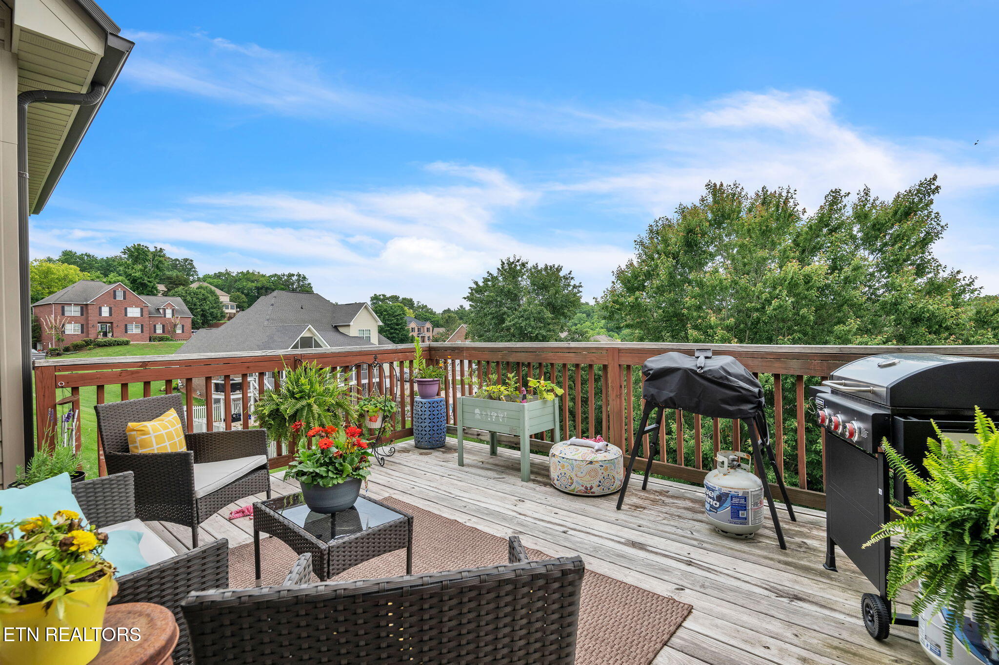 3260 Whispering Oaks Drive Knoxville TN 37938