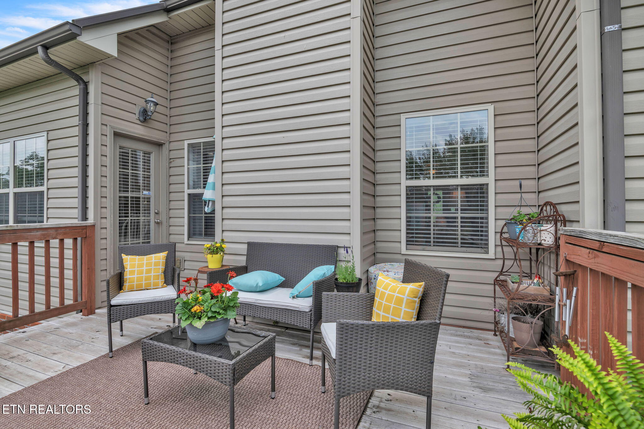 3260 Whispering Oaks Drive Knoxville TN 37938