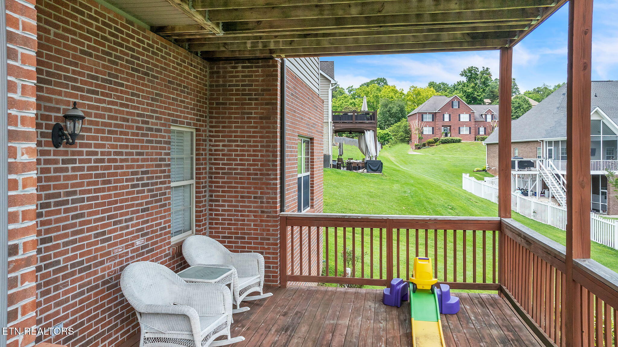 3260 Whispering Oaks Drive Knoxville TN 37938
