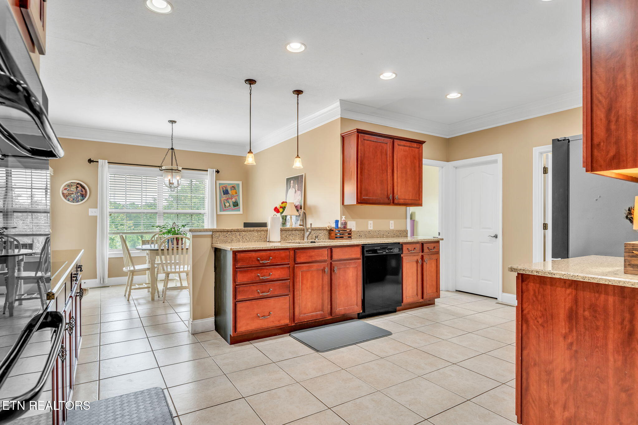 3260 Whispering Oaks Drive Knoxville TN 37938