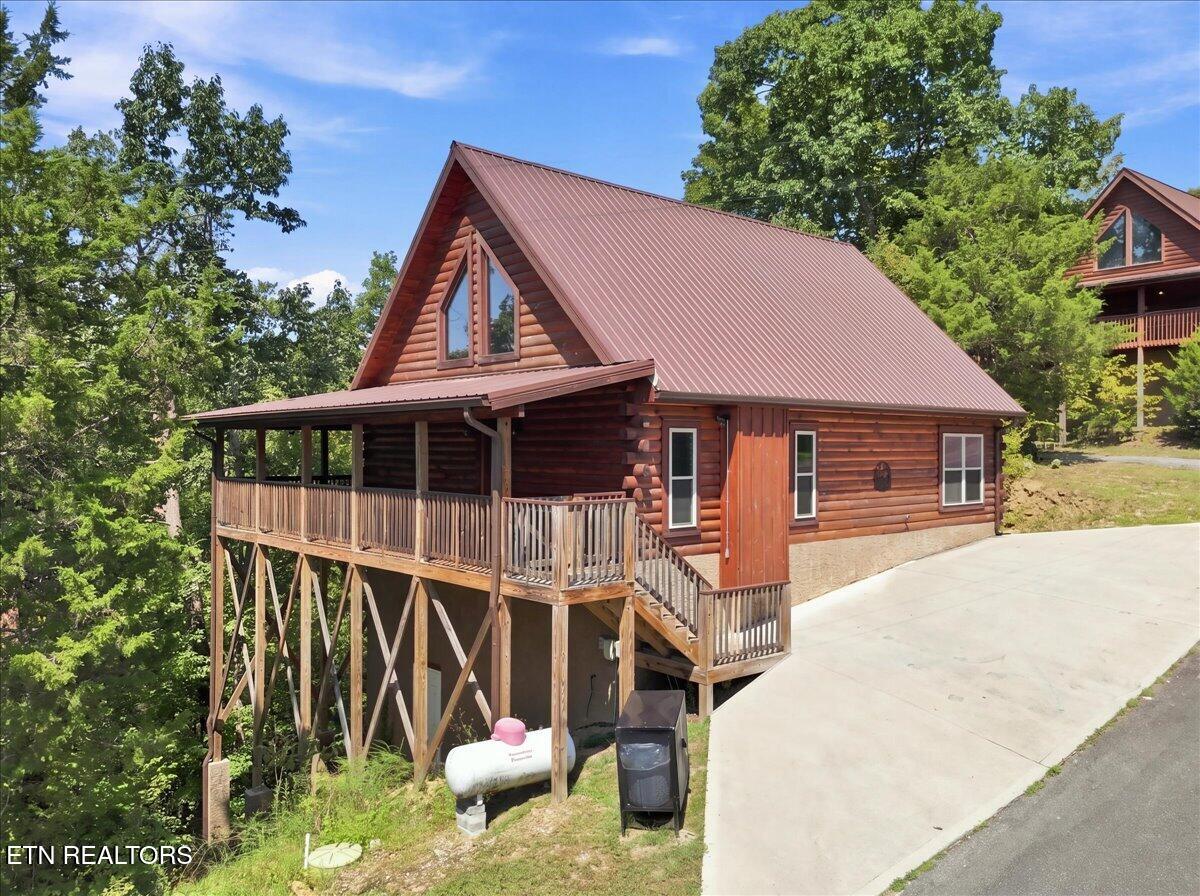 2151 Wingspan Drive Sevierville TN 37876