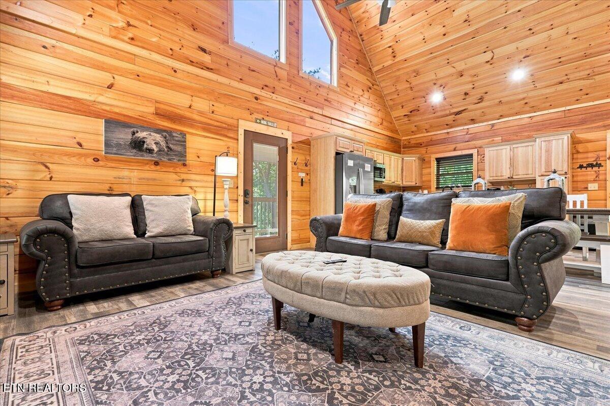 2151 Wingspan Drive Sevierville TN 37876