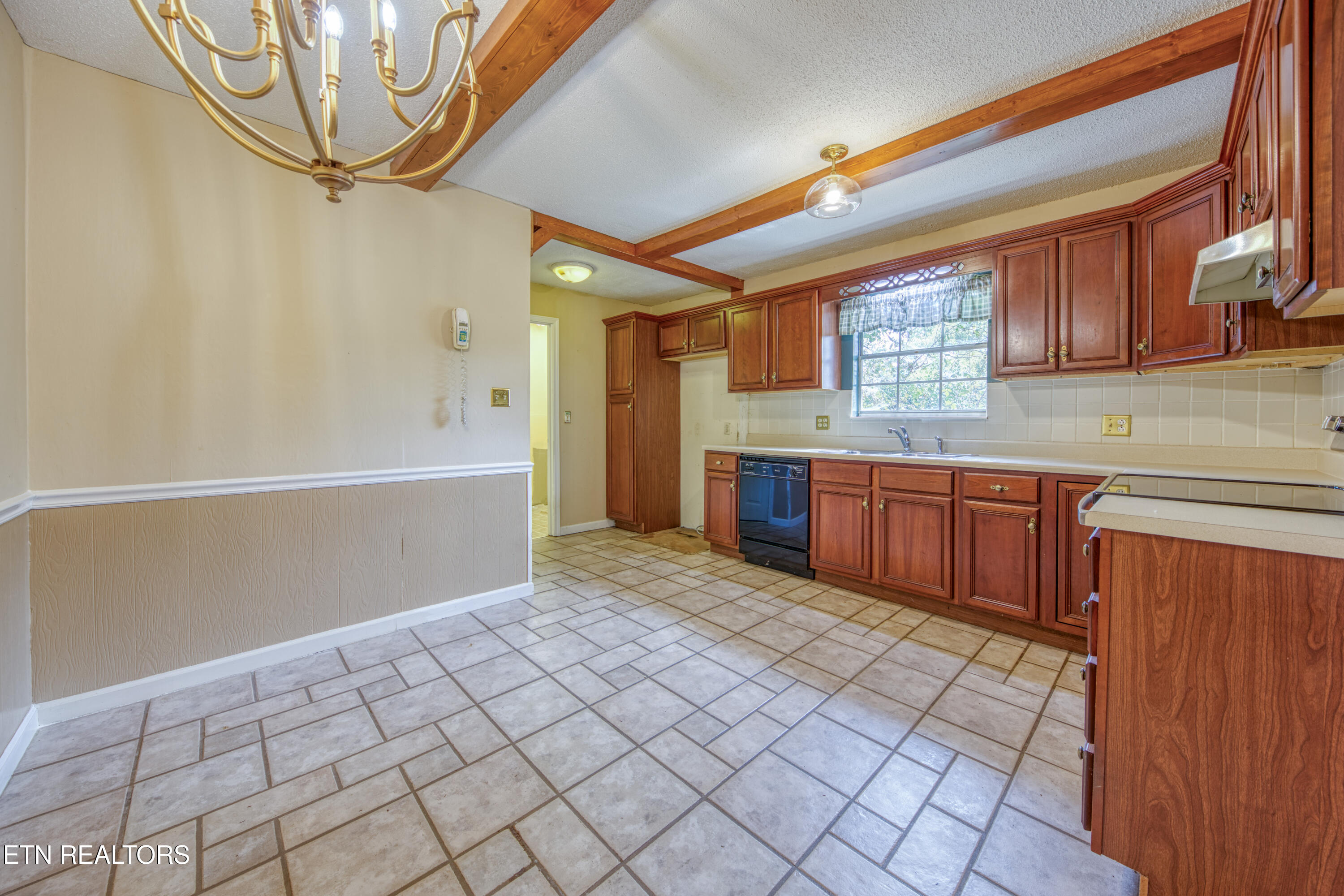 2300 Brandywine Drive Lenoir City TN 37772