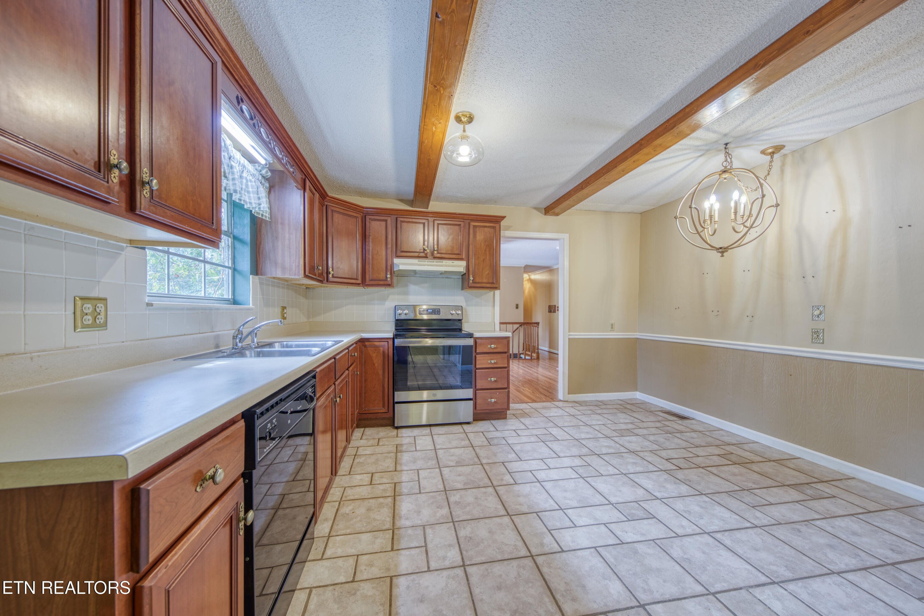 2300 Brandywine Drive Lenoir City TN 37772