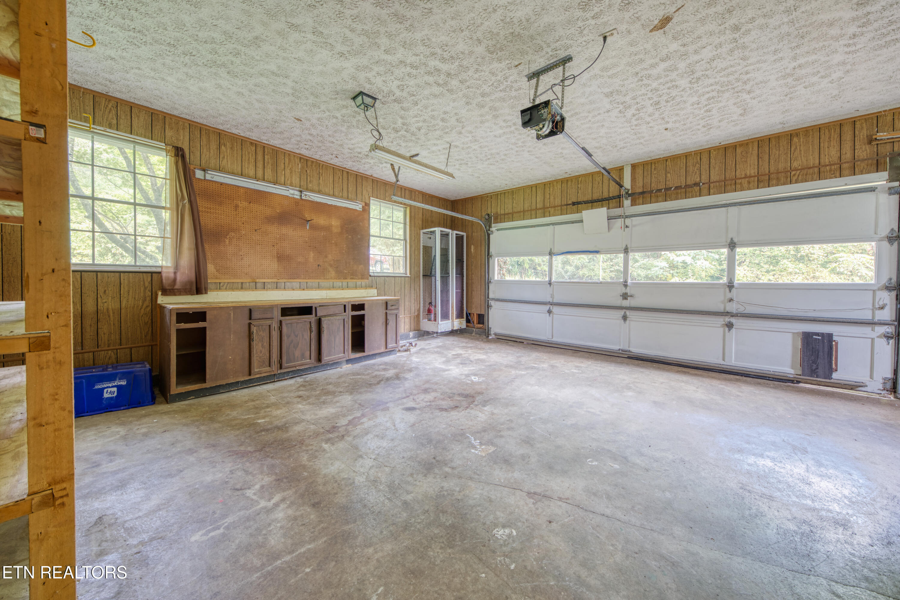 2300 Brandywine Drive Lenoir City TN 37772