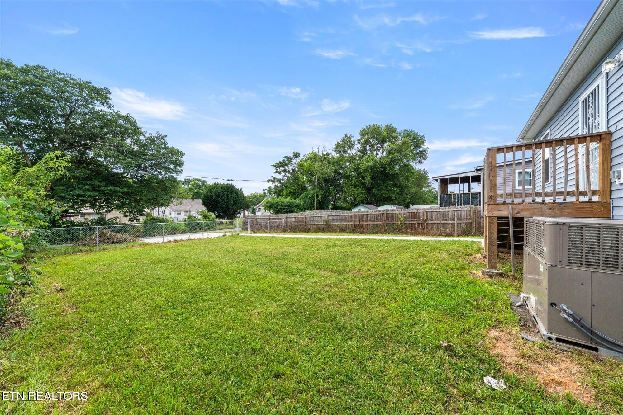 1732 Jourolman Avenue Knoxville TN 37921