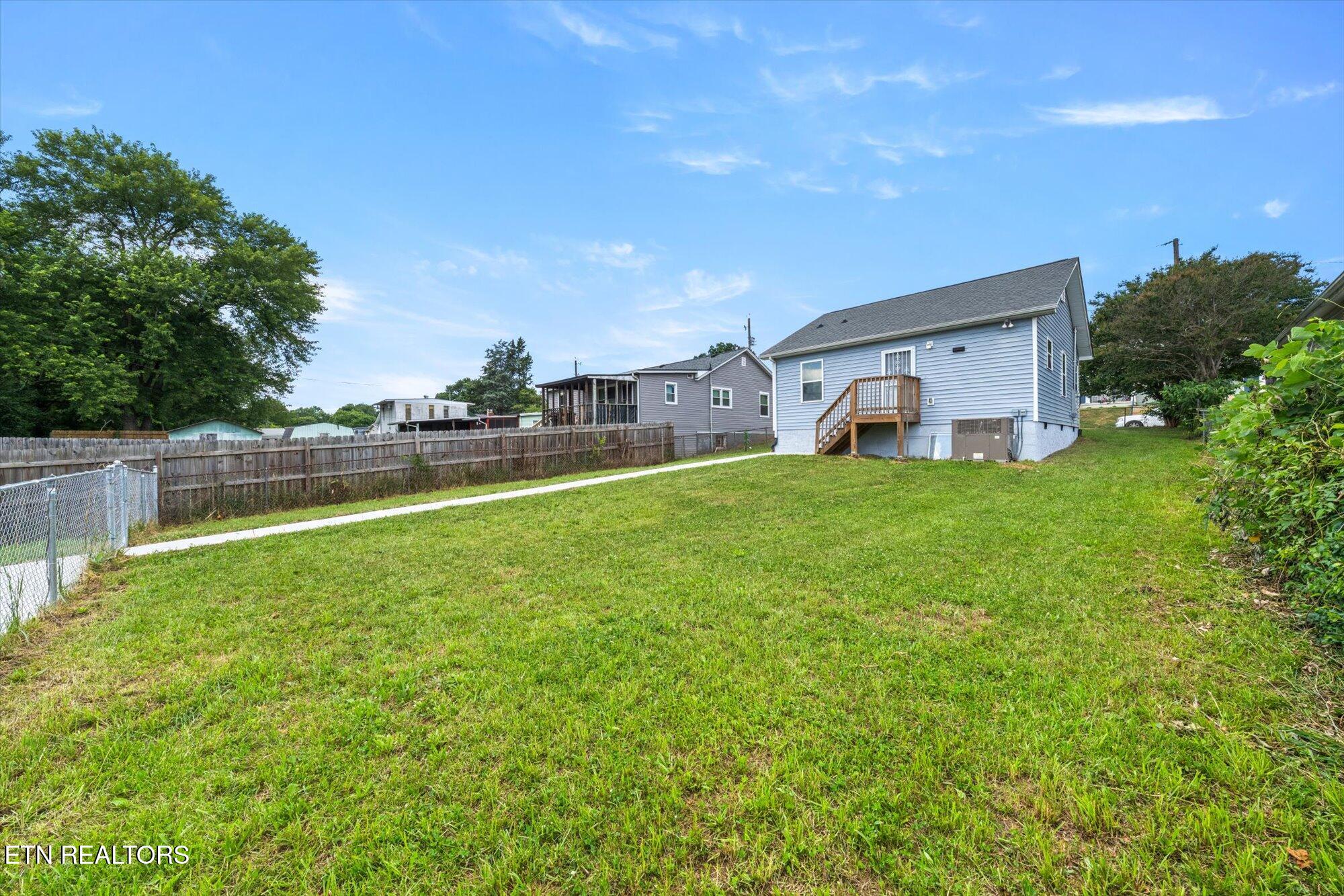 1732 Jourolman Avenue Knoxville TN 37921
