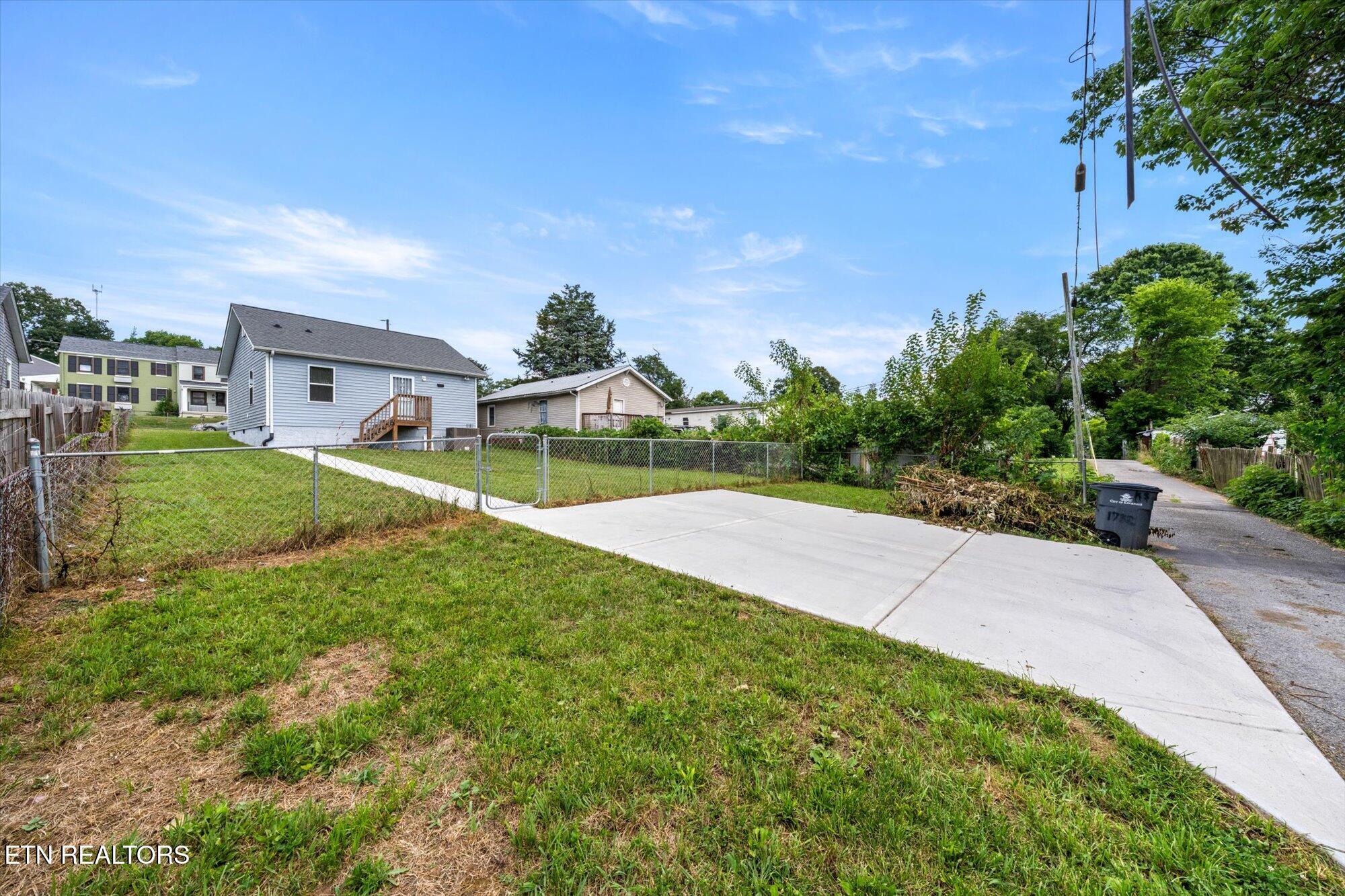 1732 Jourolman Avenue Knoxville TN 37921
