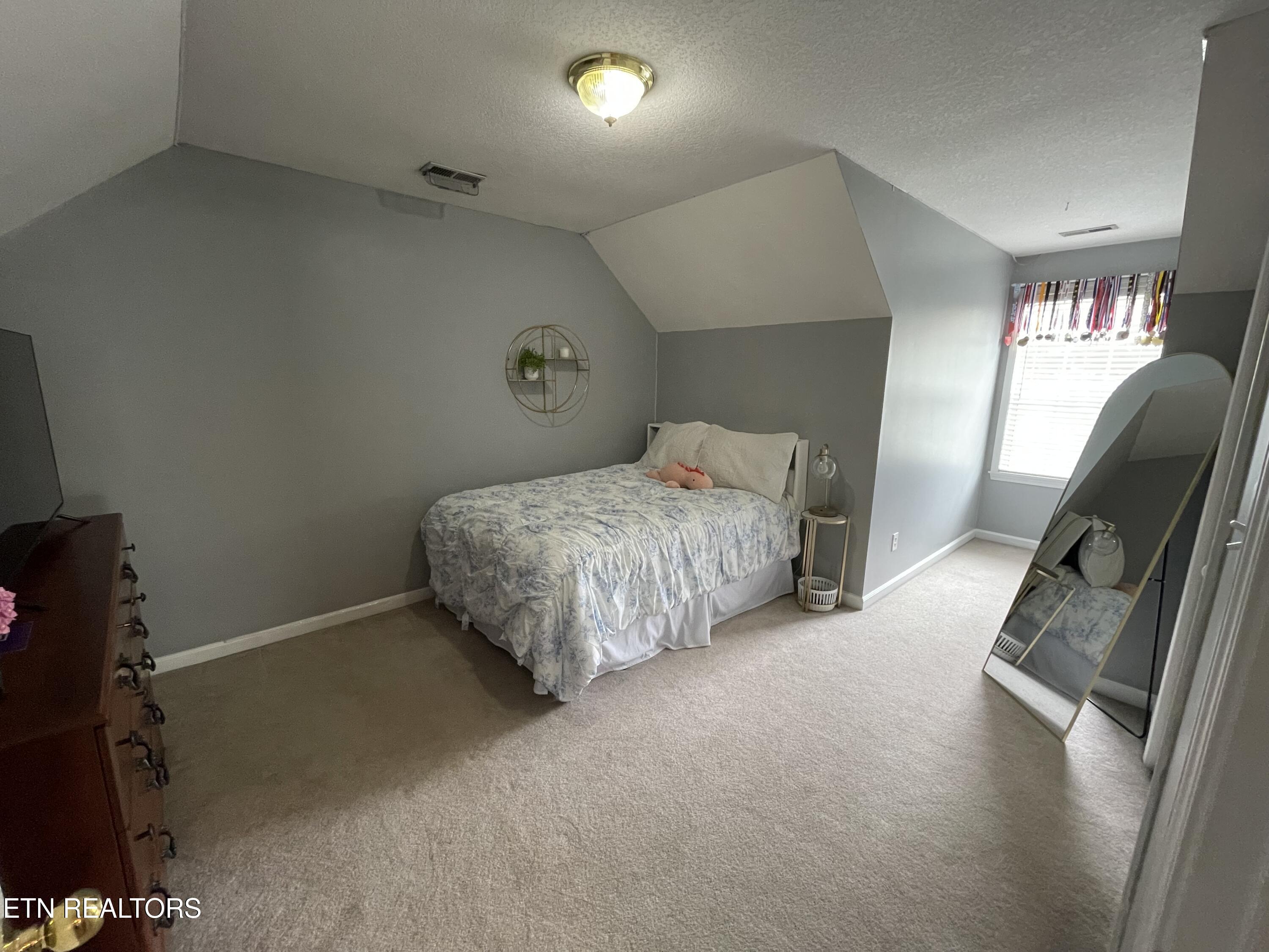 139 Oakland Road Maynardville TN 37807