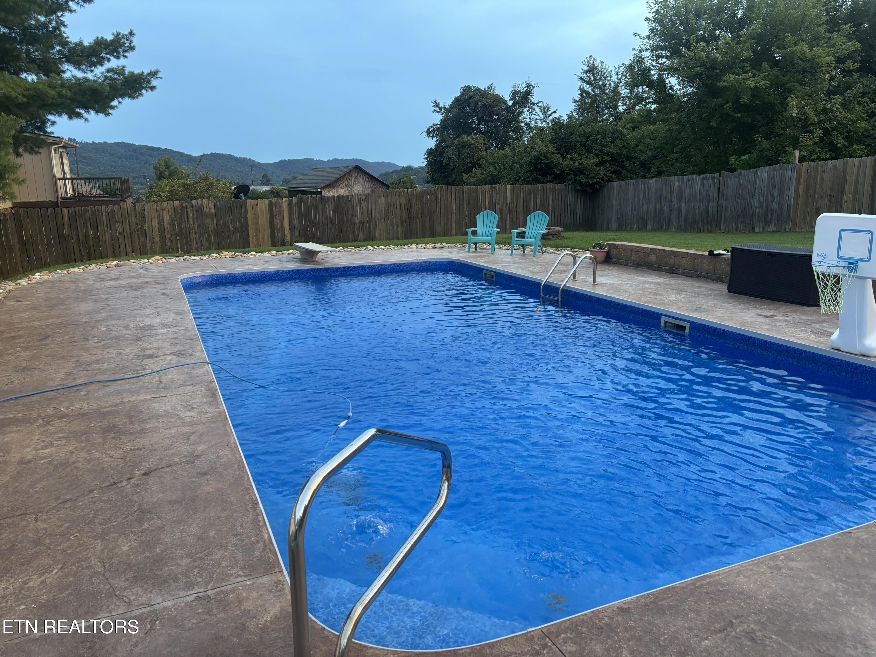 139 Oakland Road Maynardville TN 37807
