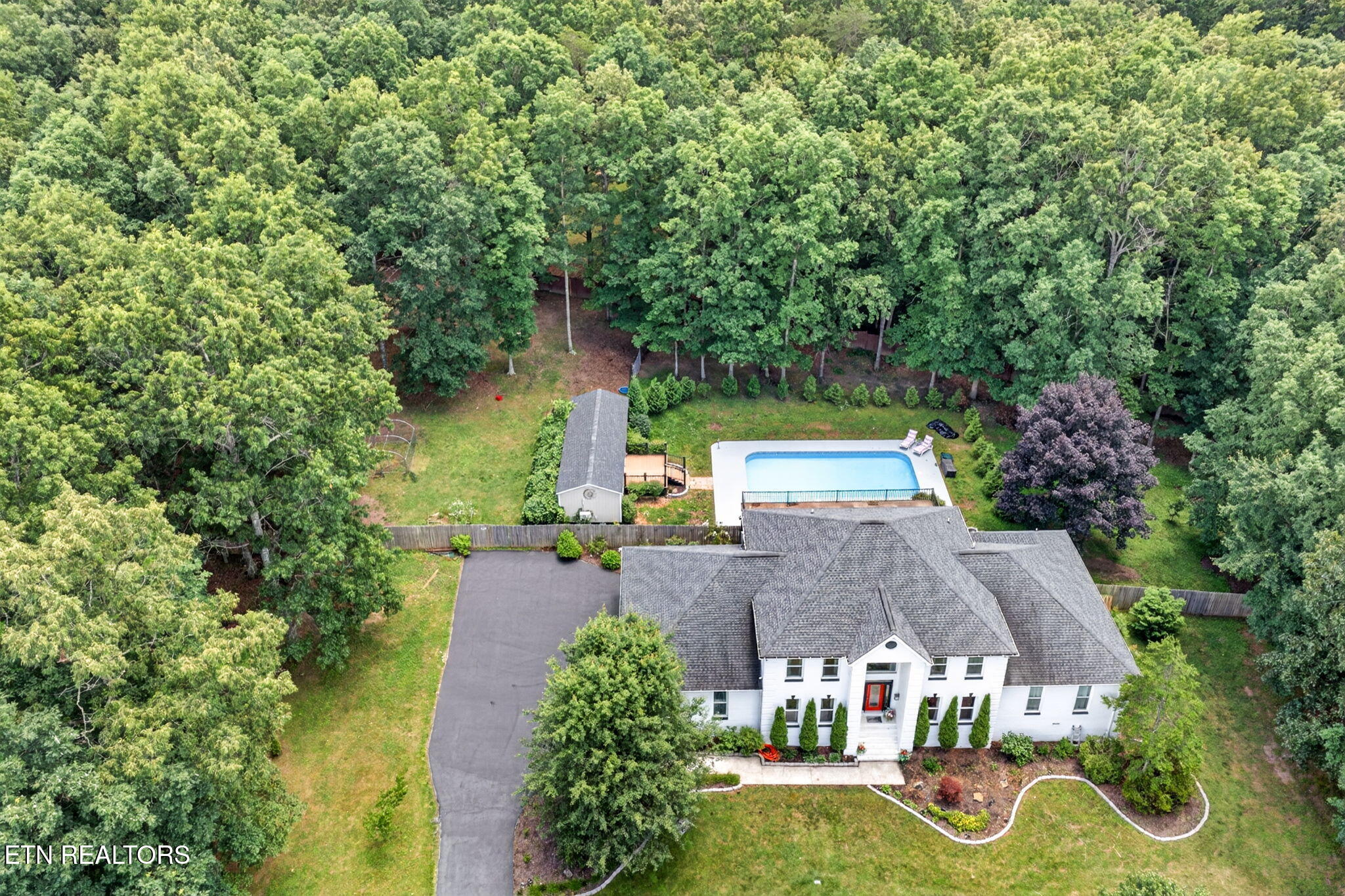307 Laurel Circle Crossville TN 38555