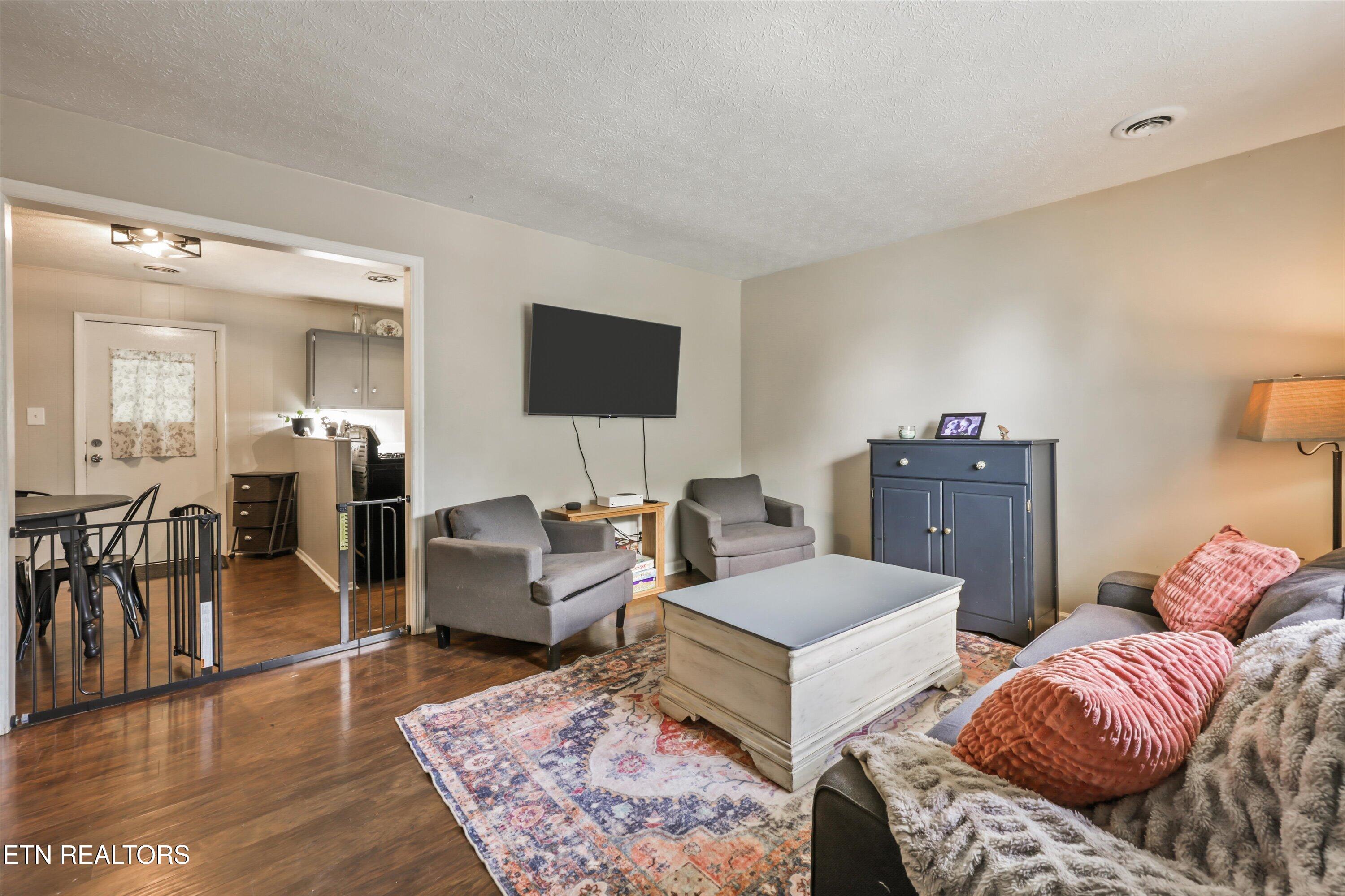 534 Sleepy Hollow Road Oliver Springs TN 37840