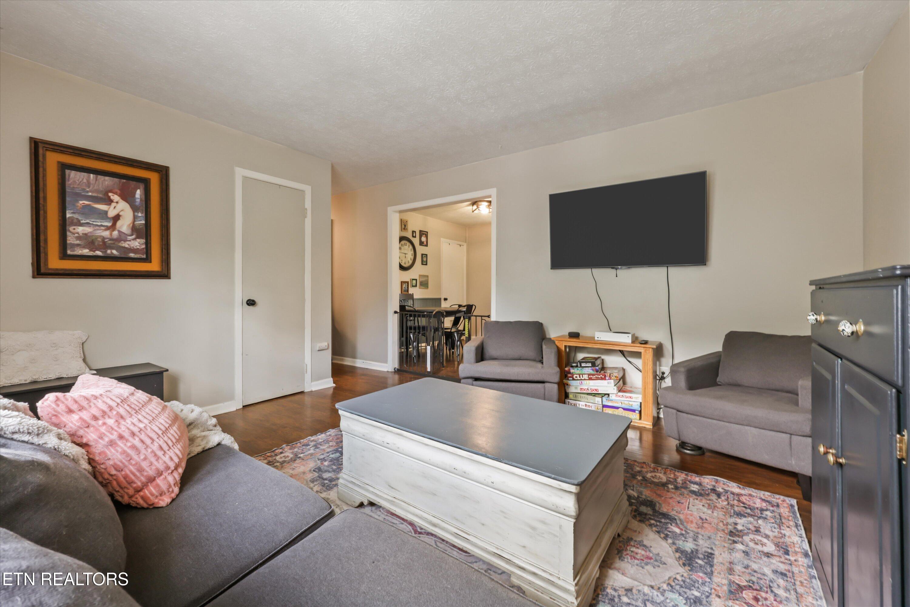 534 Sleepy Hollow Road Oliver Springs TN 37840