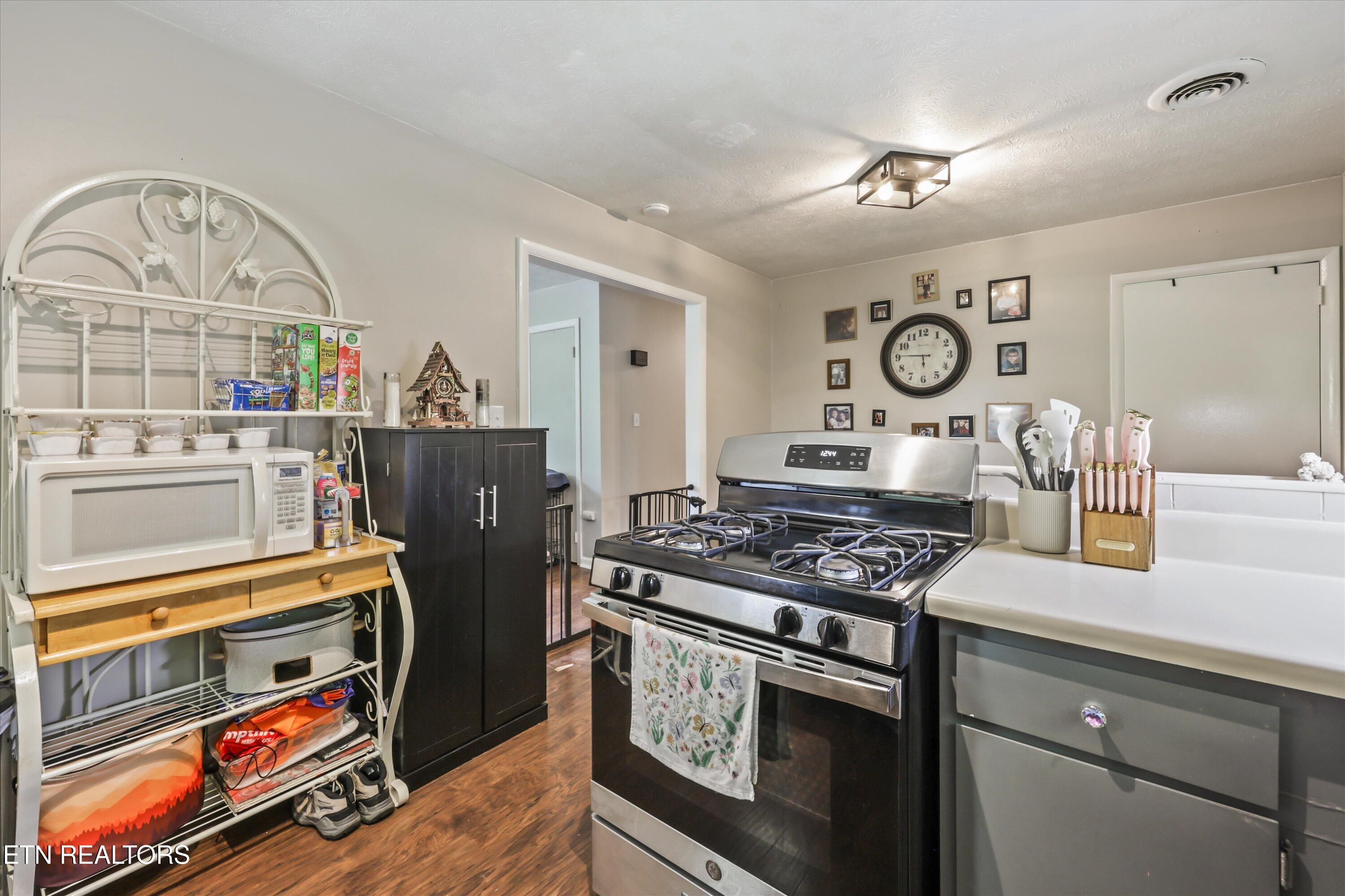 534 Sleepy Hollow Road Oliver Springs TN 37840