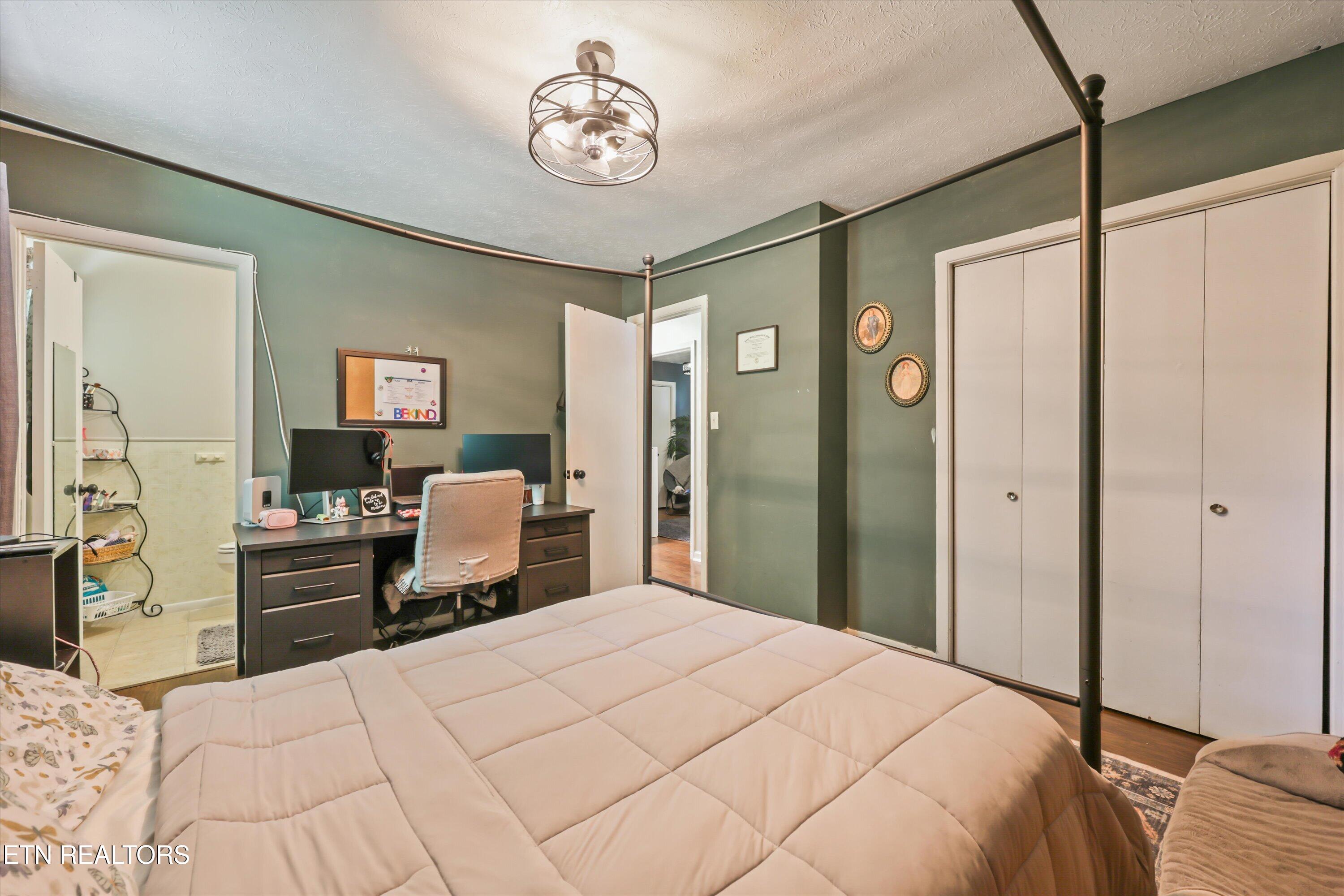 534 Sleepy Hollow Road Oliver Springs TN 37840