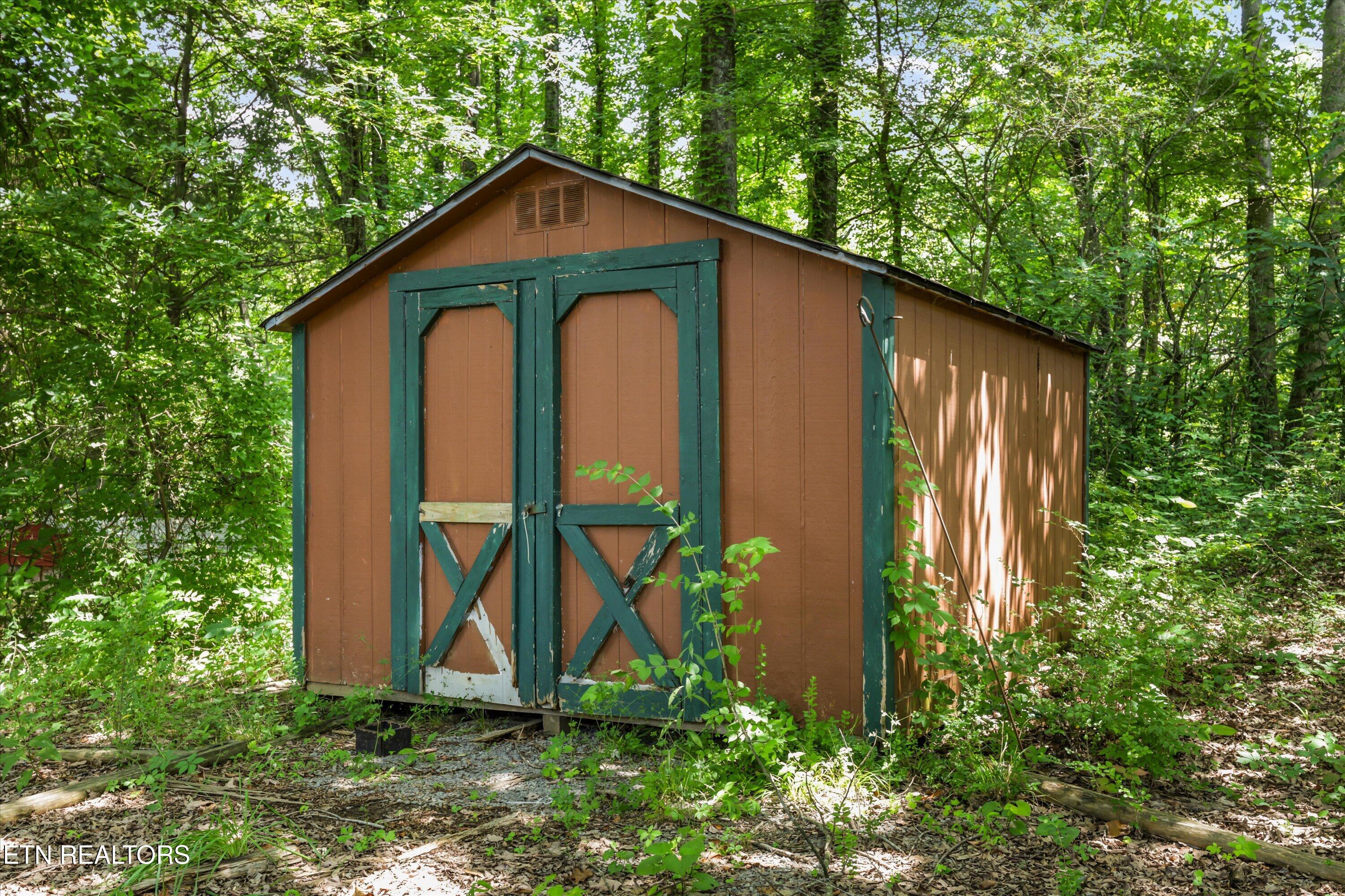 534 Sleepy Hollow Road Oliver Springs TN 37840