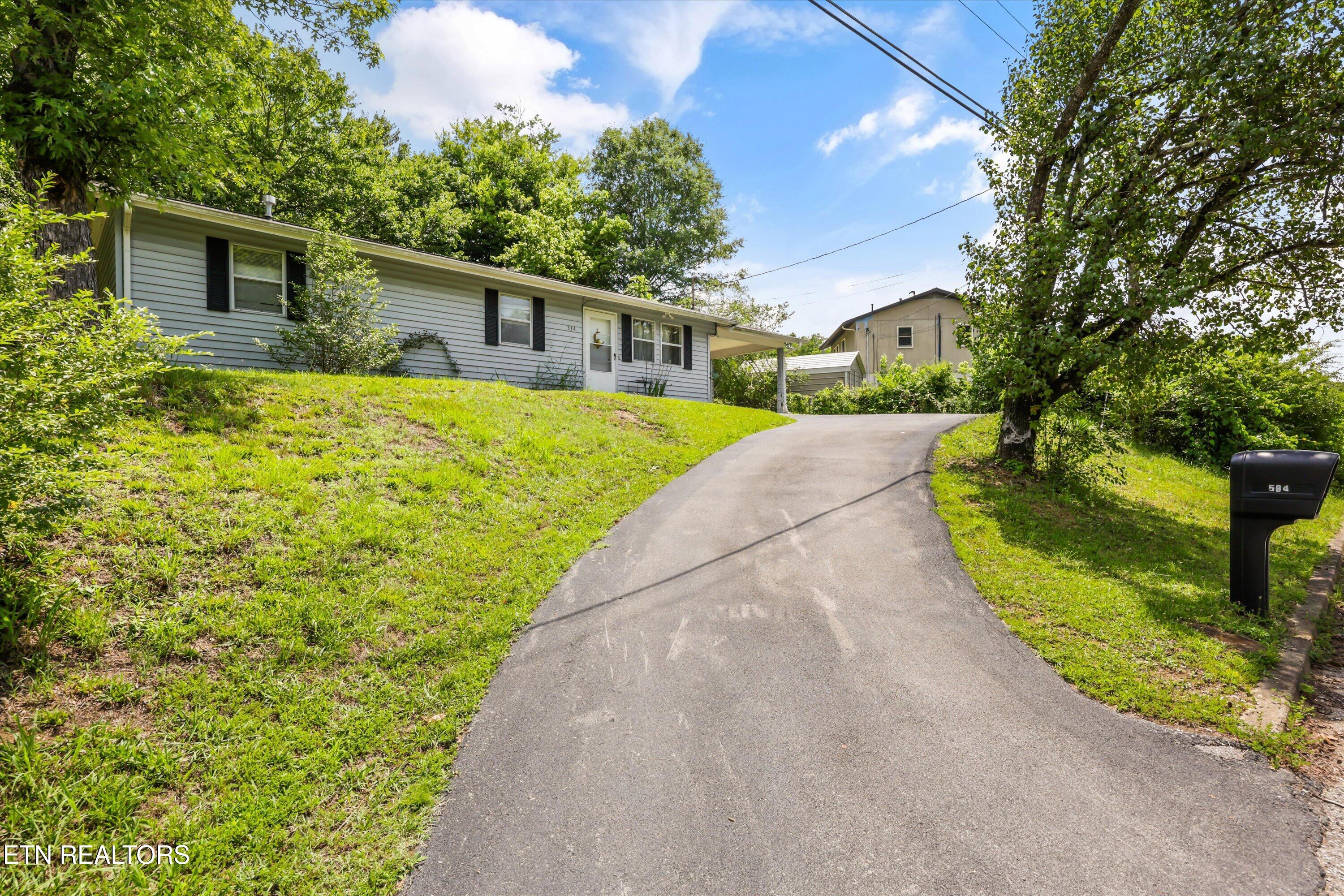 534 Sleepy Hollow Road Oliver Springs TN 37840