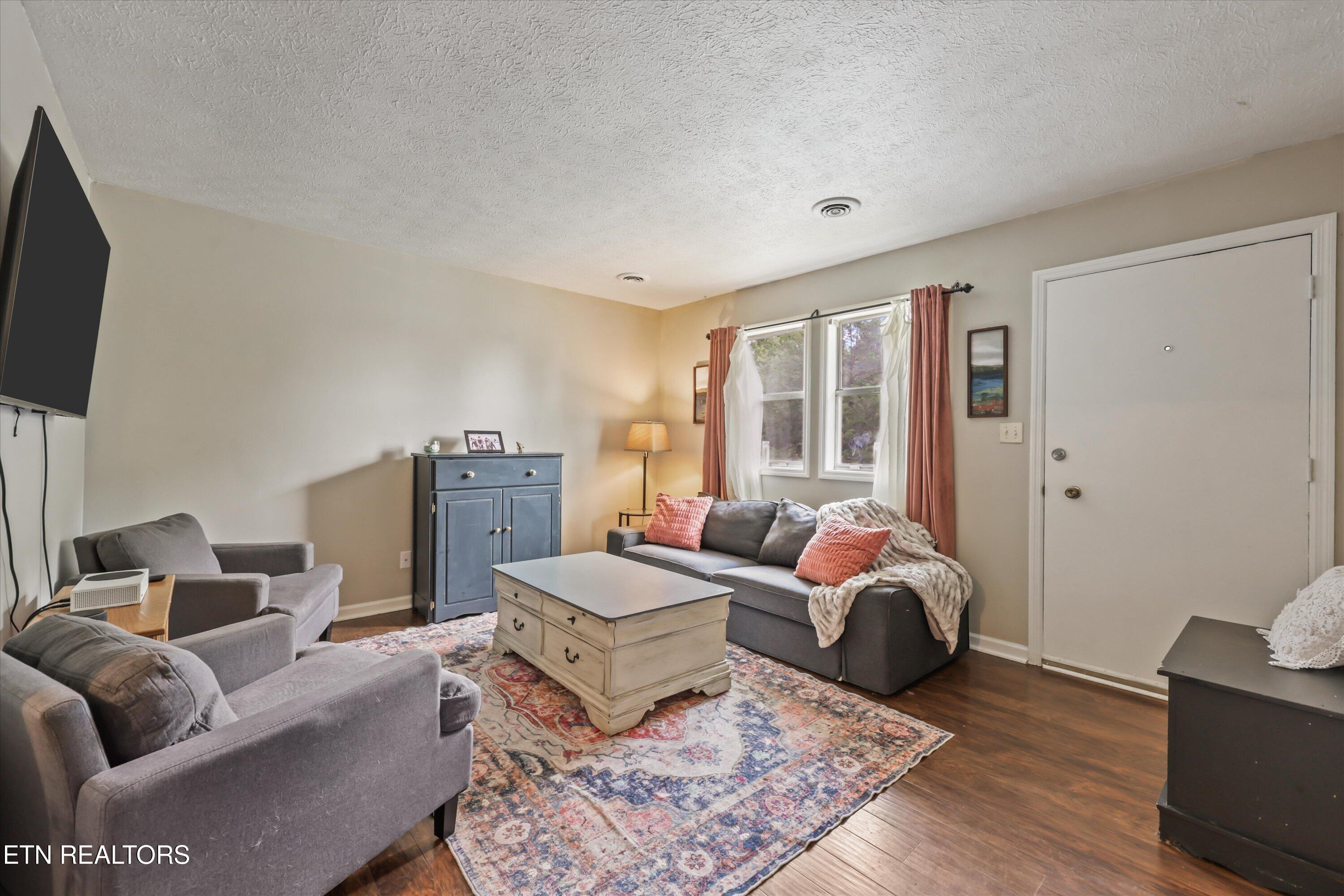 534 Sleepy Hollow Road Oliver Springs TN 37840