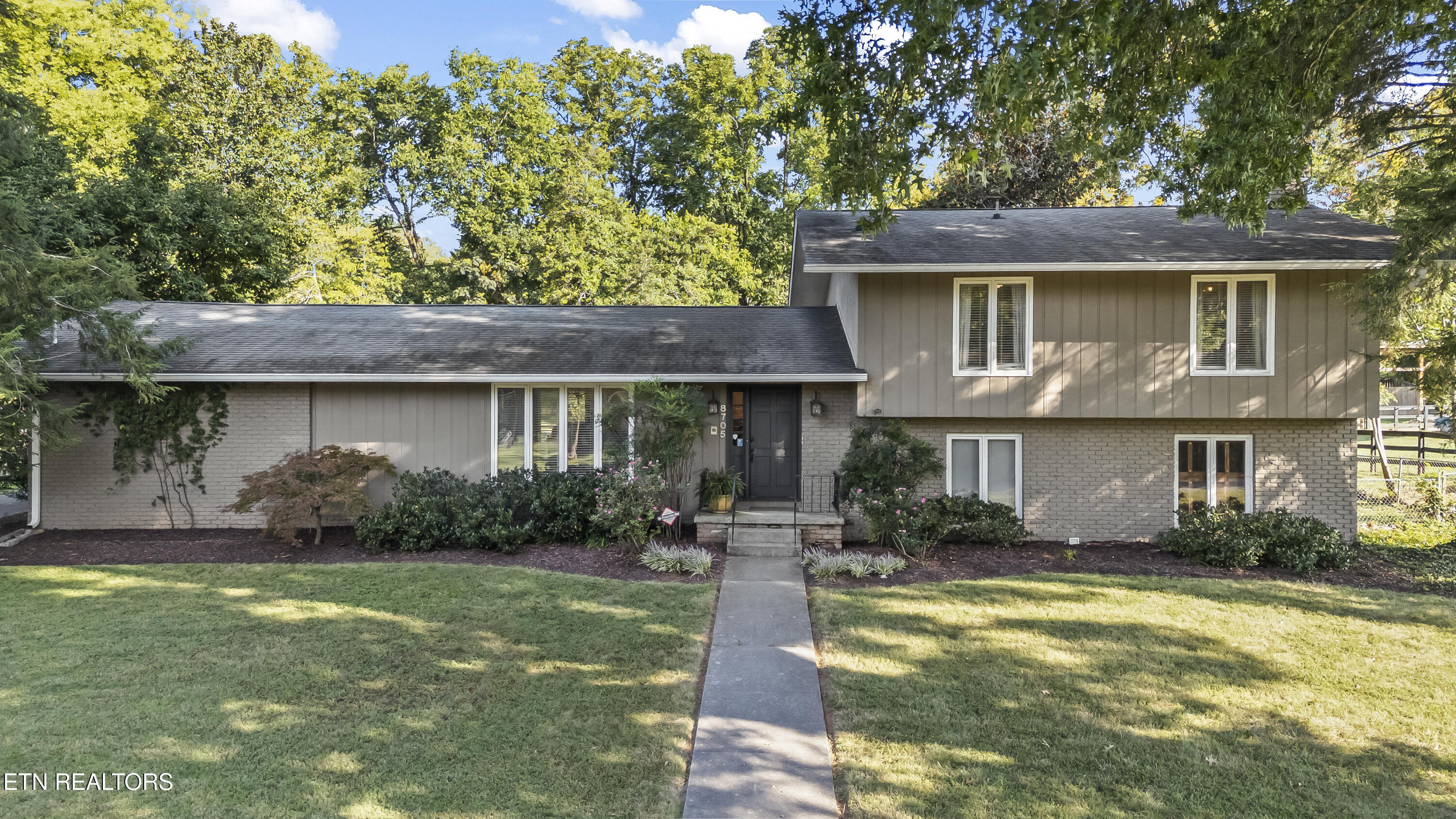 8705 Wimbledon Drive Knoxville TN 37923
