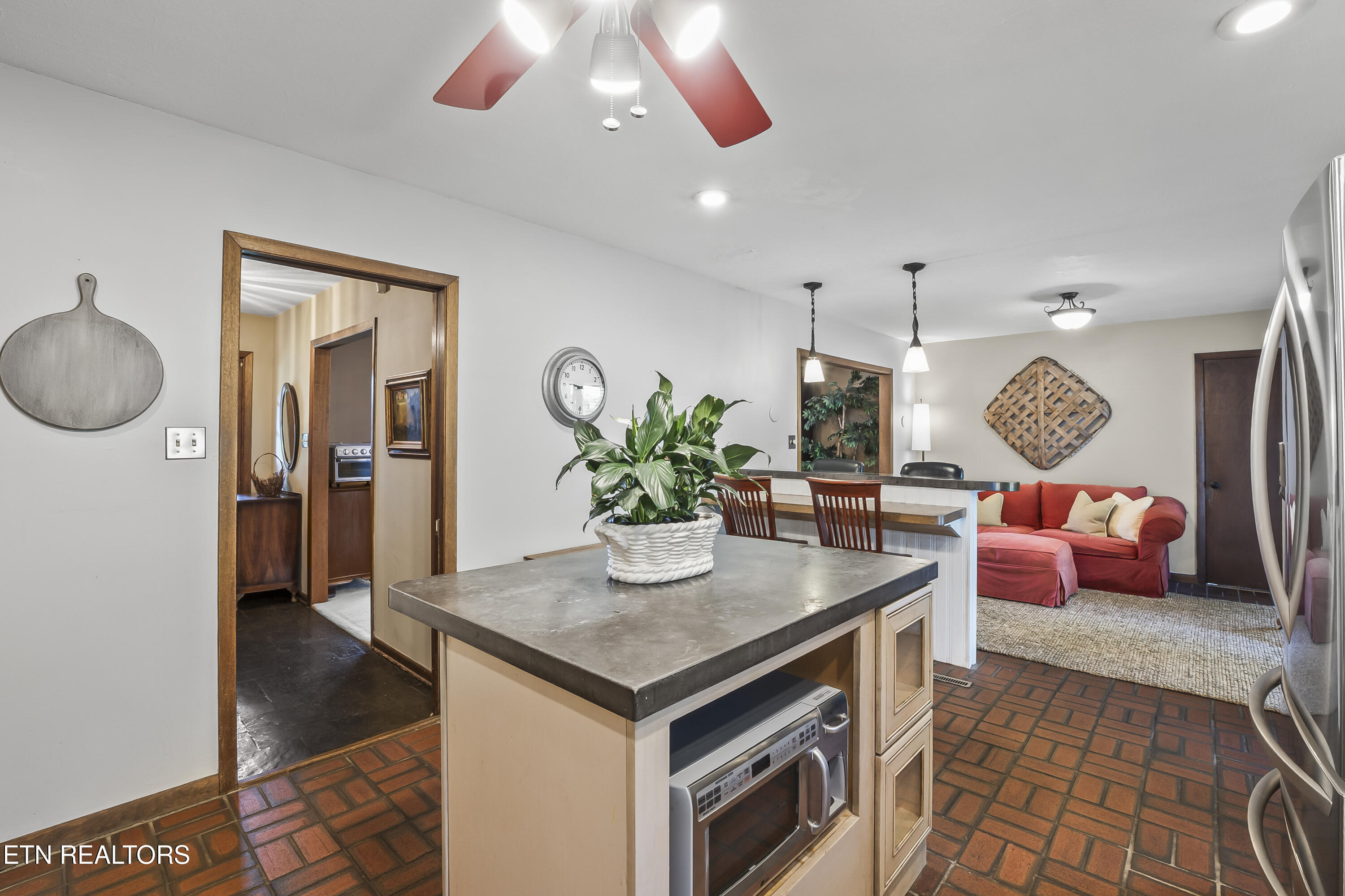 8705 Wimbledon Drive Knoxville TN 37923