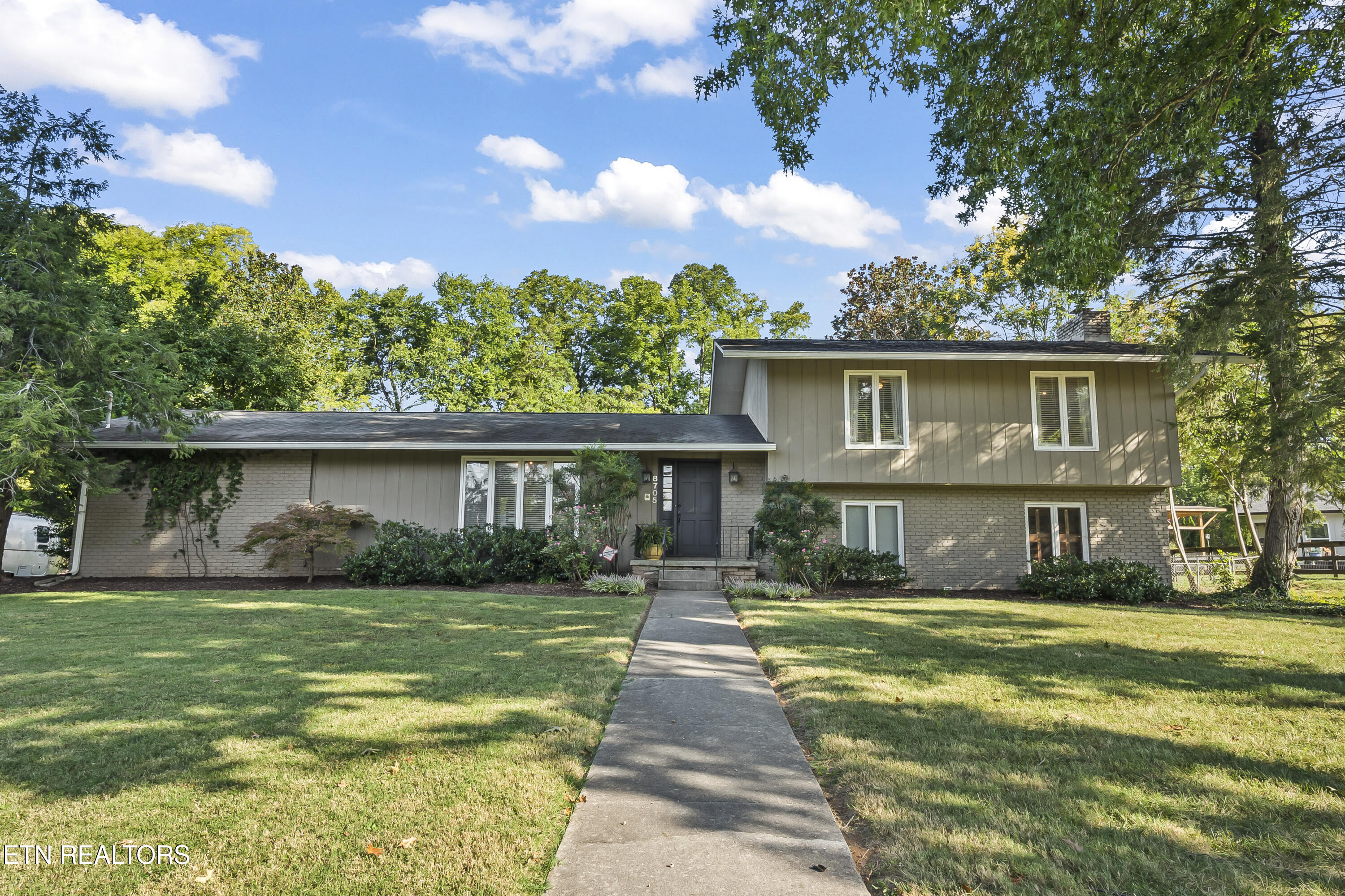 8705 Wimbledon Drive Knoxville TN 37923