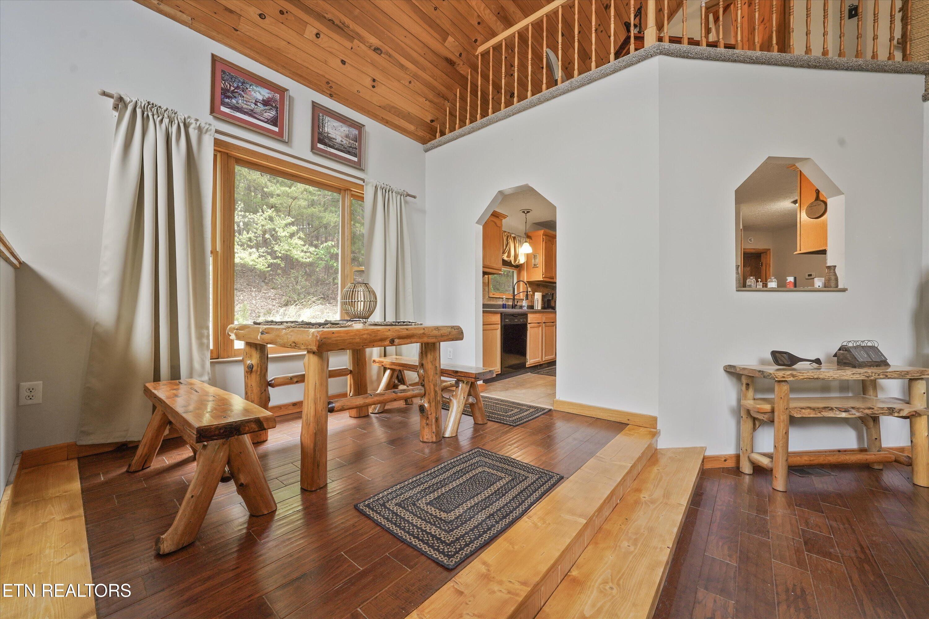 1534 Cherry Brook Drive Dandridge TN 37725