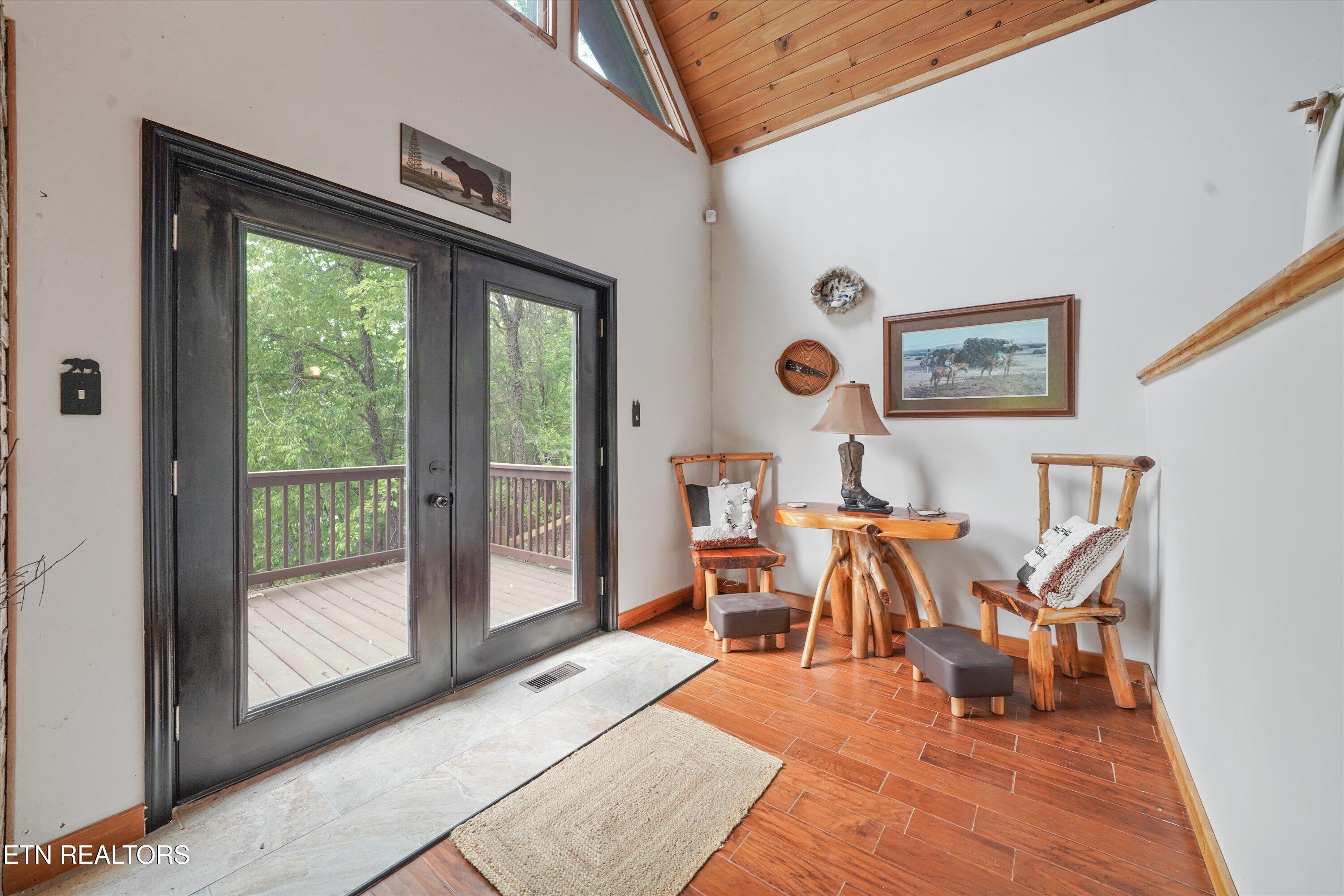 1534 Cherry Brook Drive Dandridge TN 37725