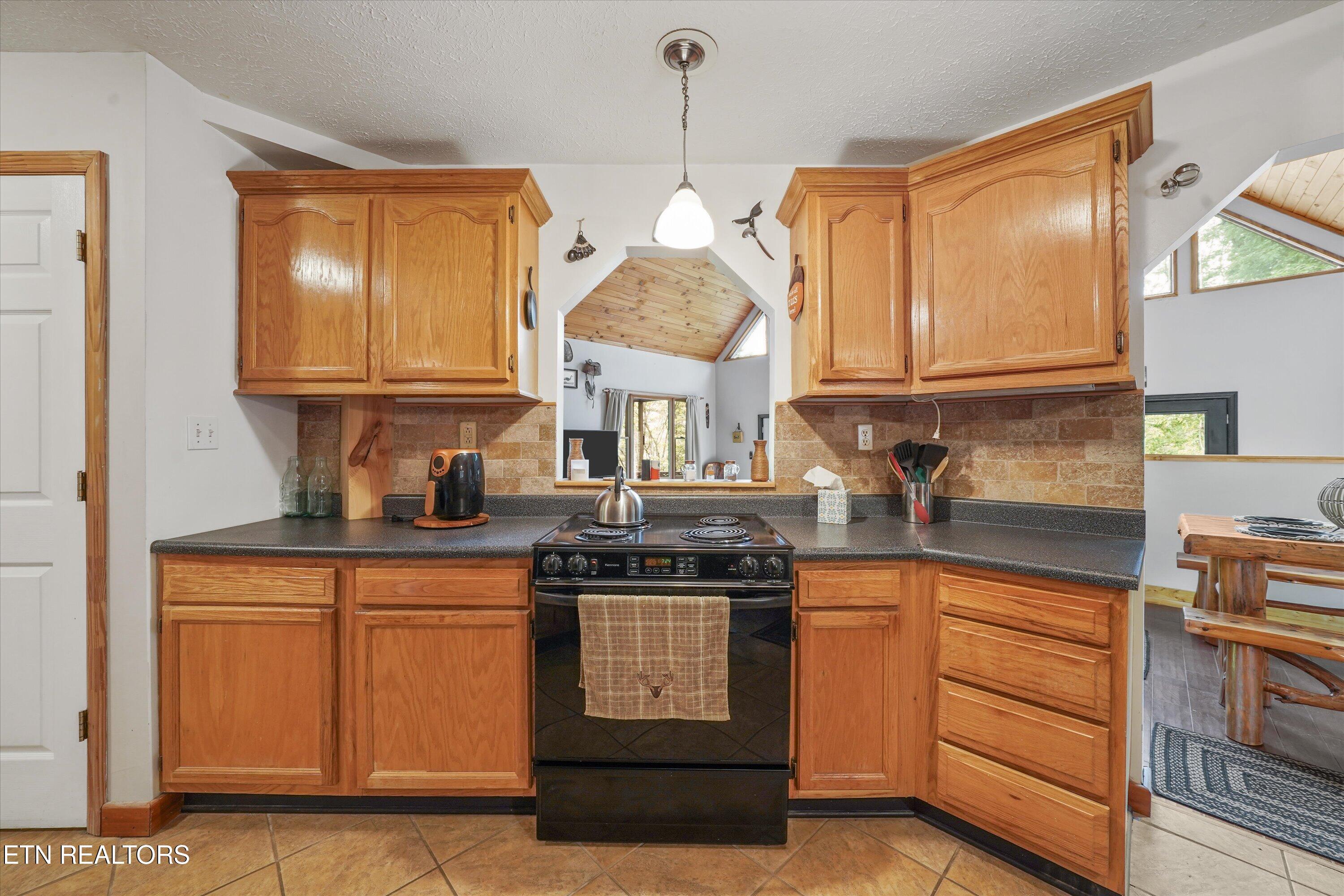 1534 Cherry Brook Drive Dandridge TN 37725