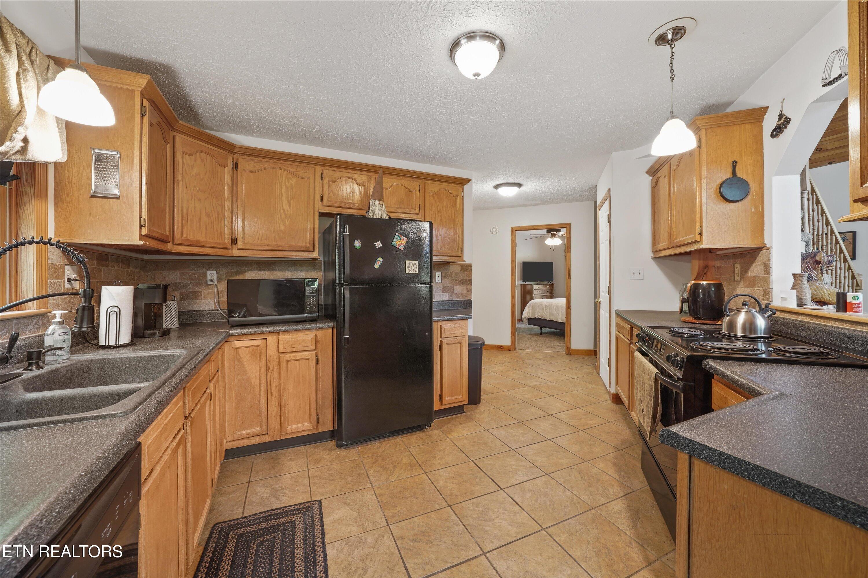 1534 Cherry Brook Drive Dandridge TN 37725
