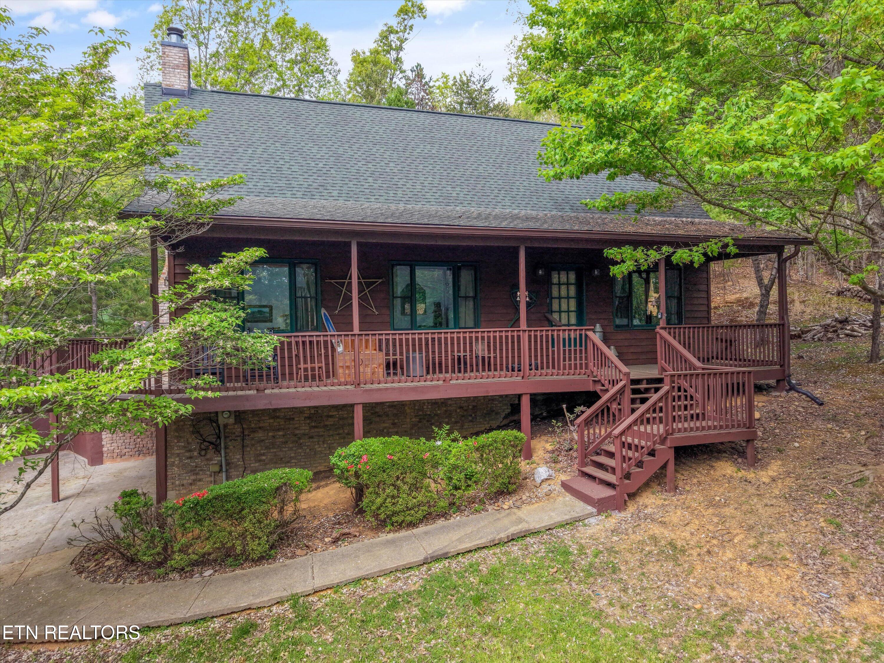 1534 Cherry Brook Drive Dandridge TN 37725