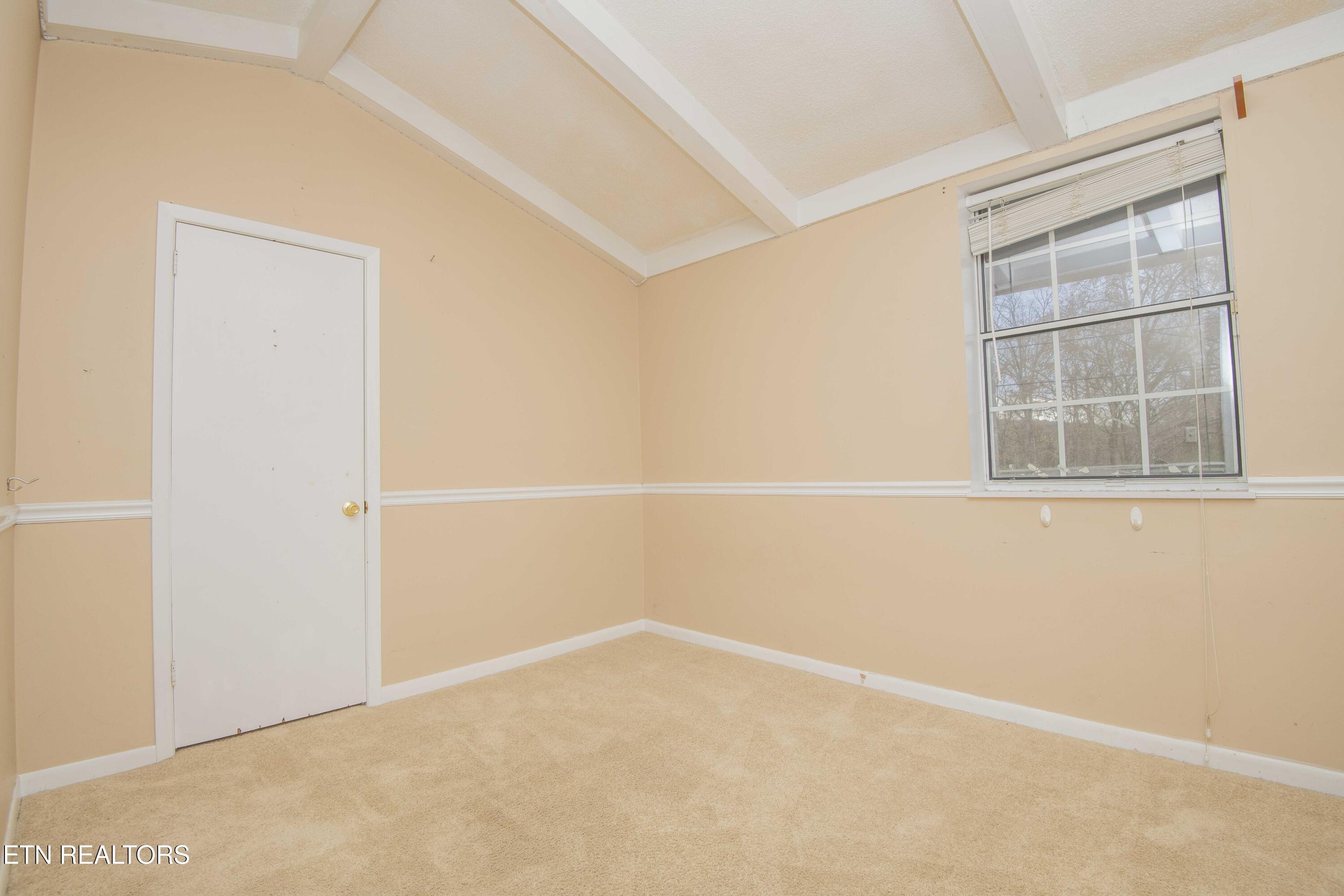 246 Old Blacksferry Lane Clinton TN 37716