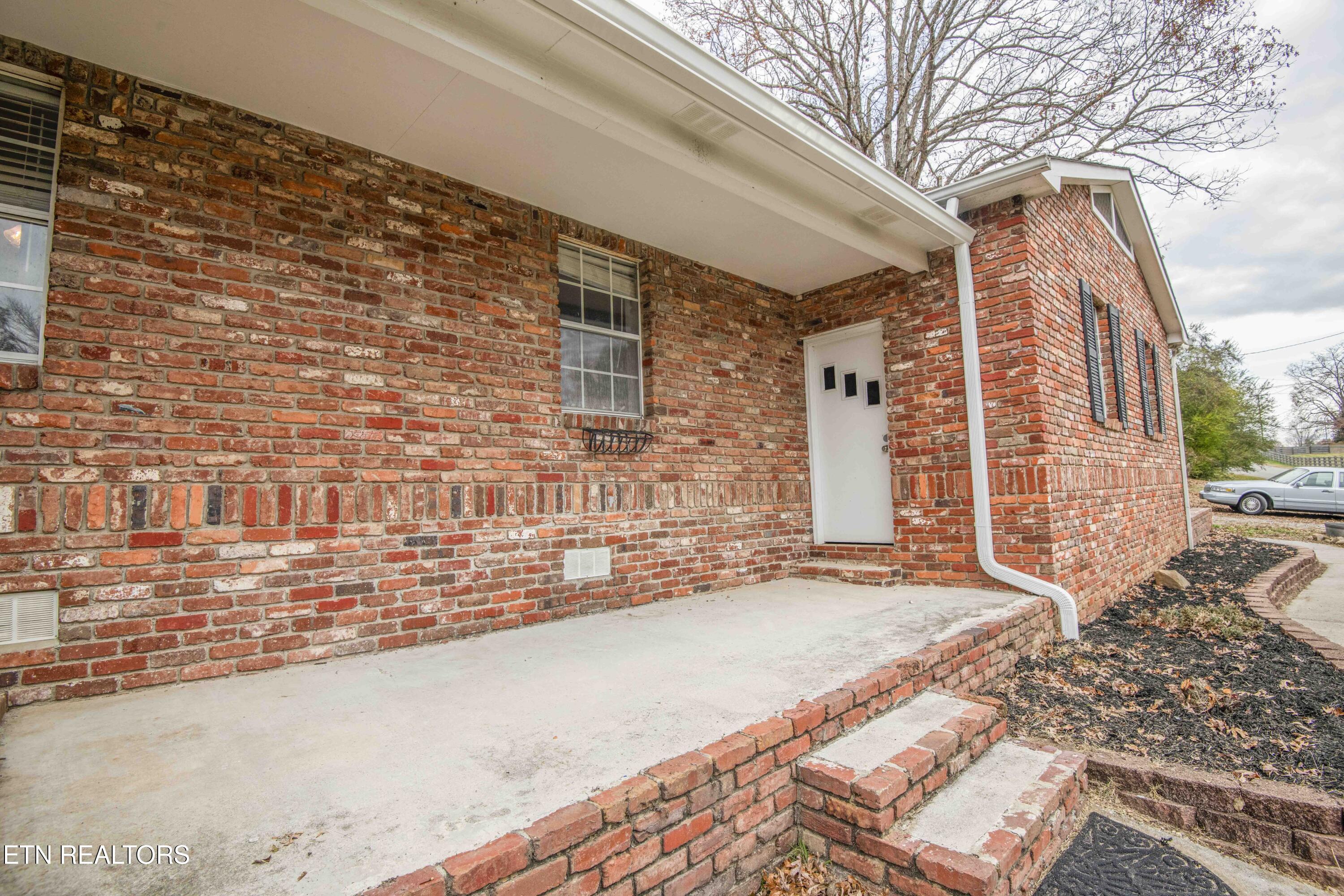 246 Old Blacksferry Lane Clinton TN 37716