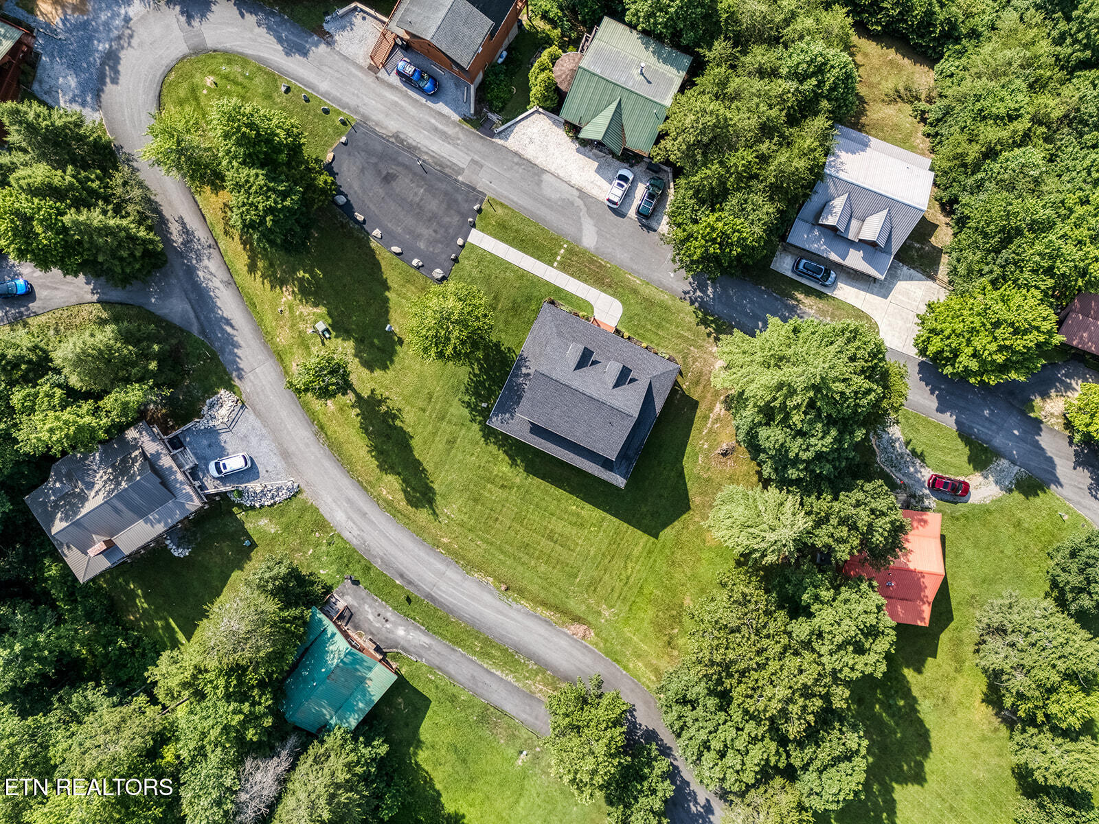 2028 Piney Overlook Lane Sevierville TN 37862