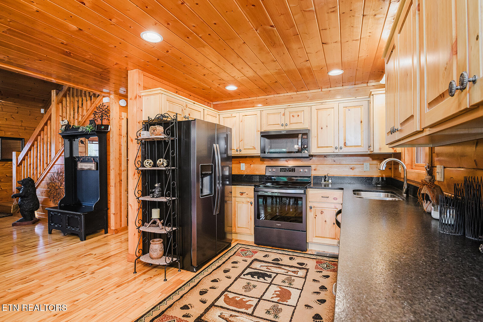 2028 Piney Overlook Lane Sevierville TN 37862