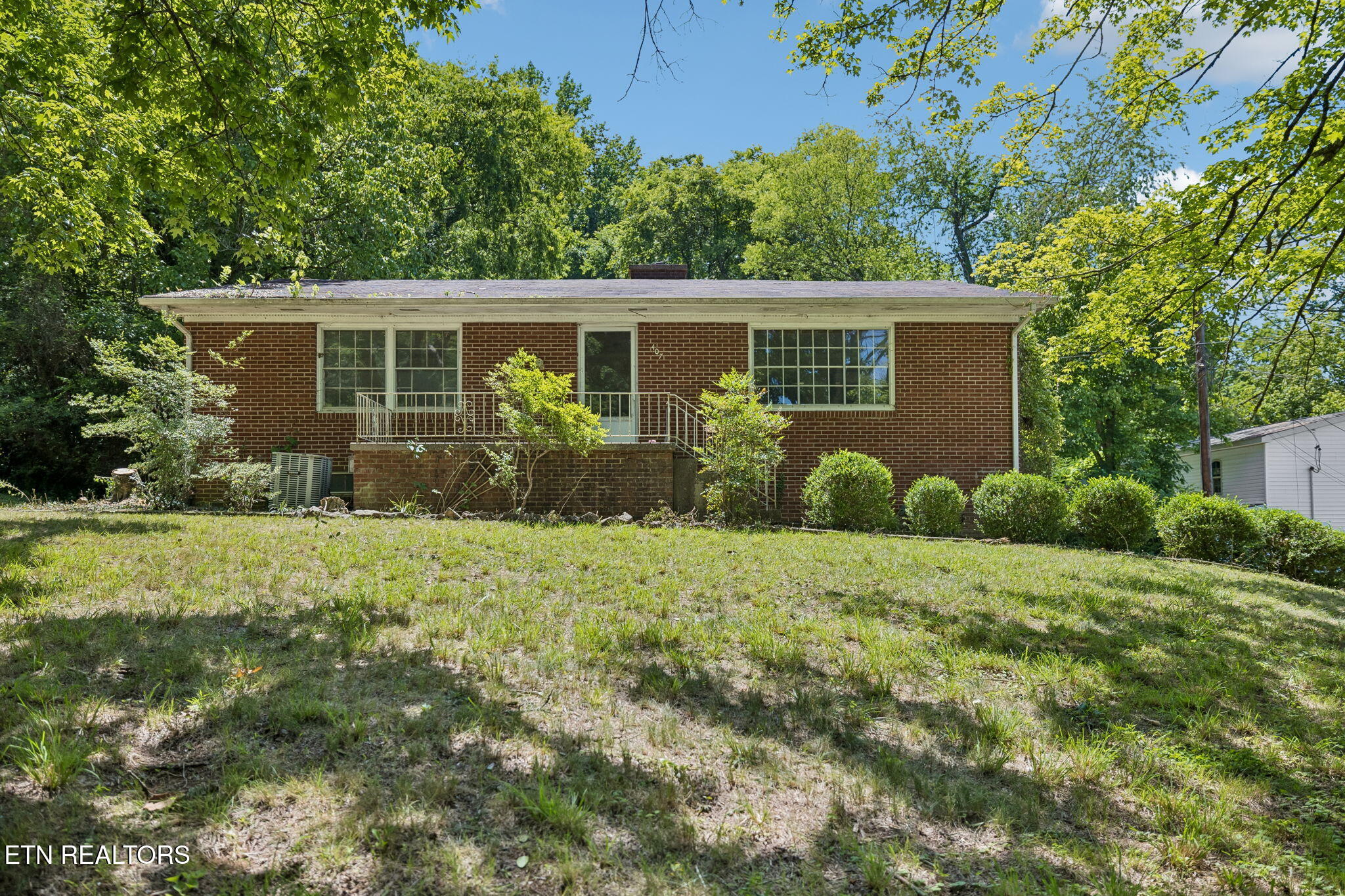 407 Overhill Road Knoxville TN 37914
