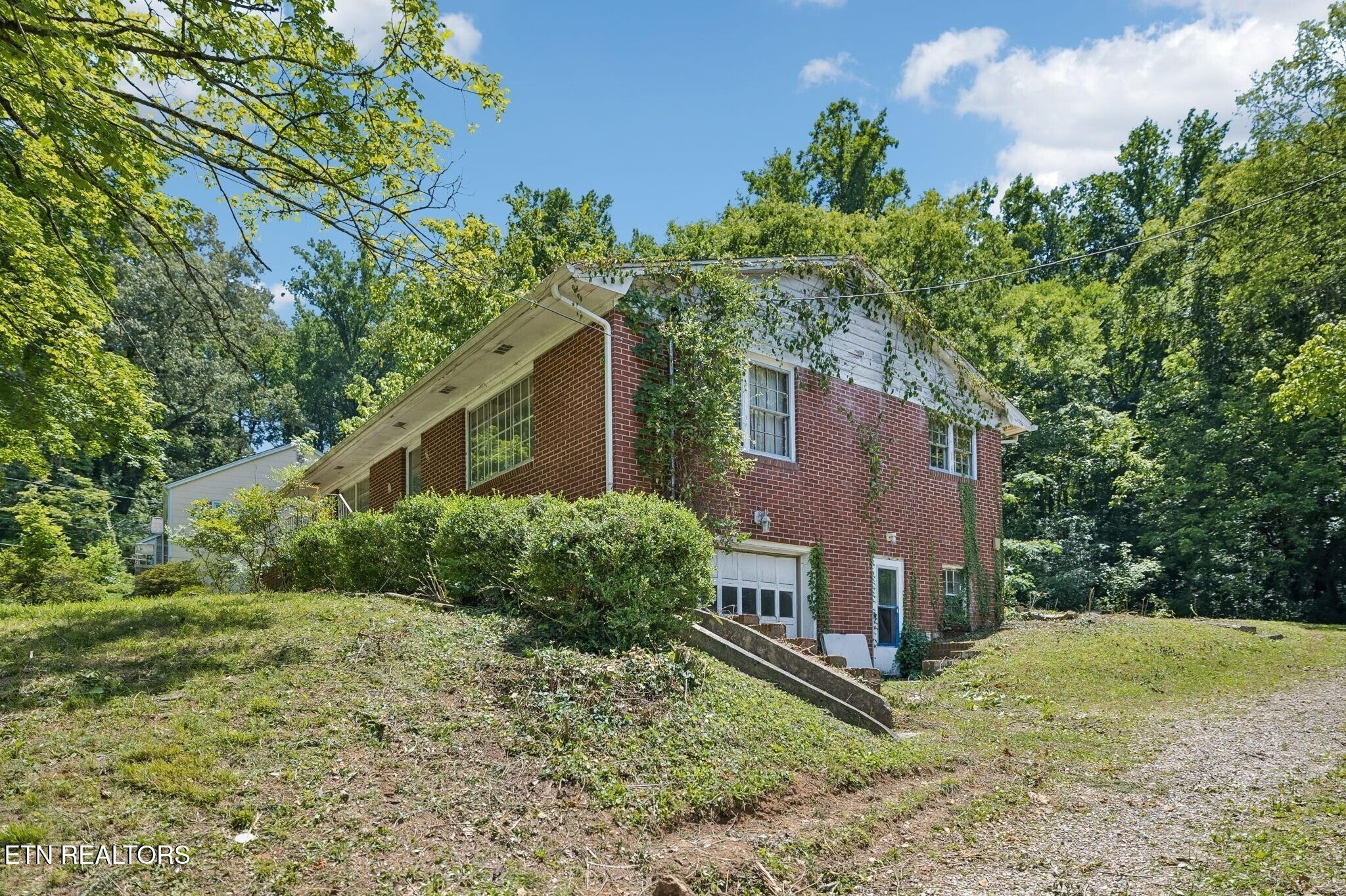 407 Overhill Road Knoxville TN 37914