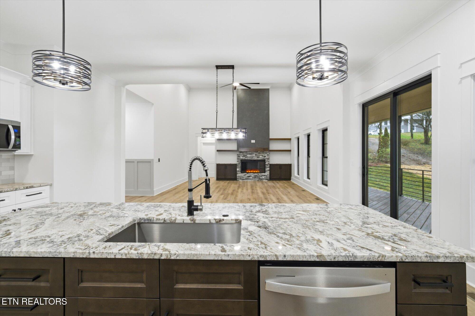 909 S Chilhowee Drive Knoxville TN 37914