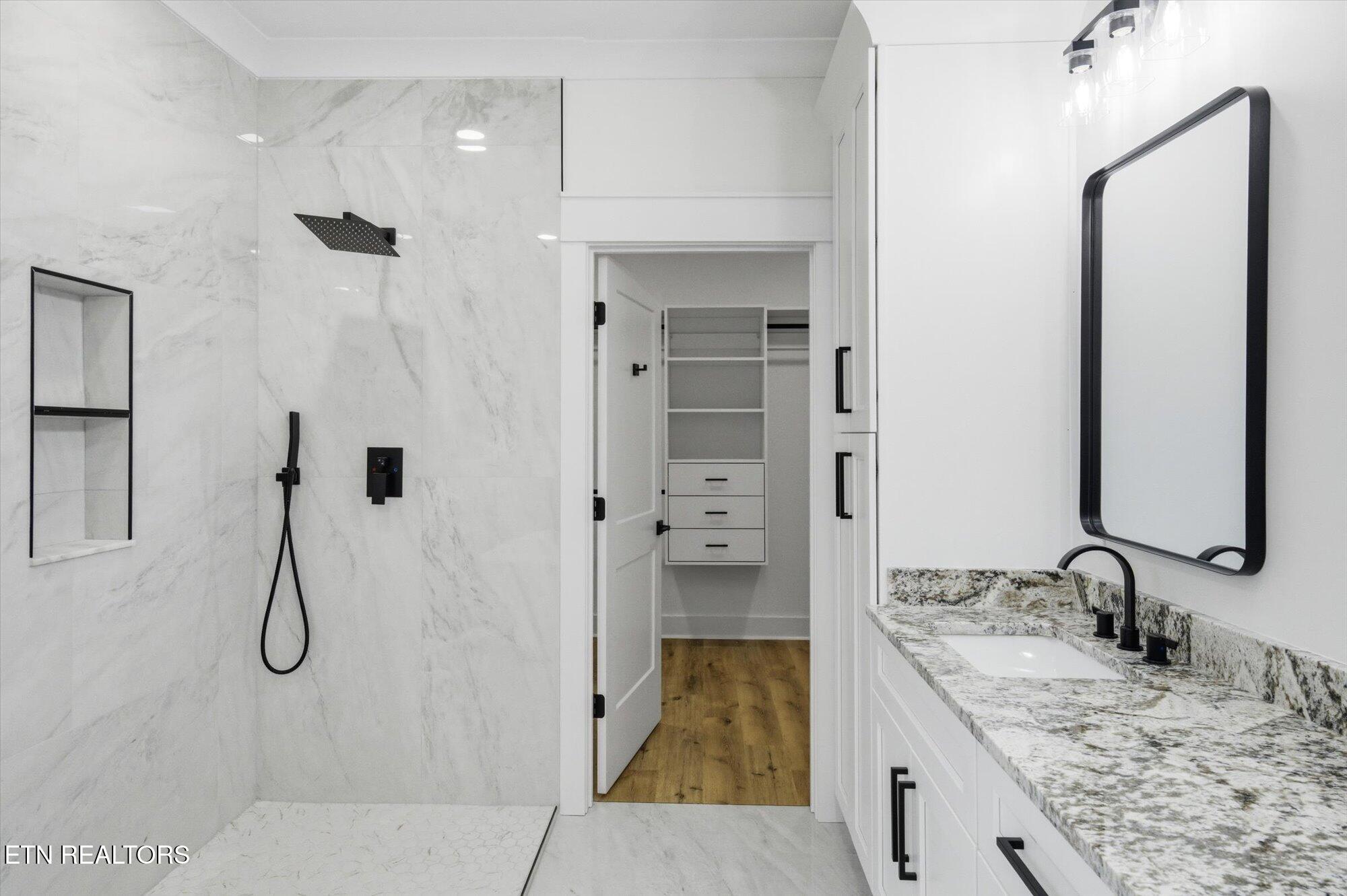 909 S Chilhowee Drive Knoxville TN 37914