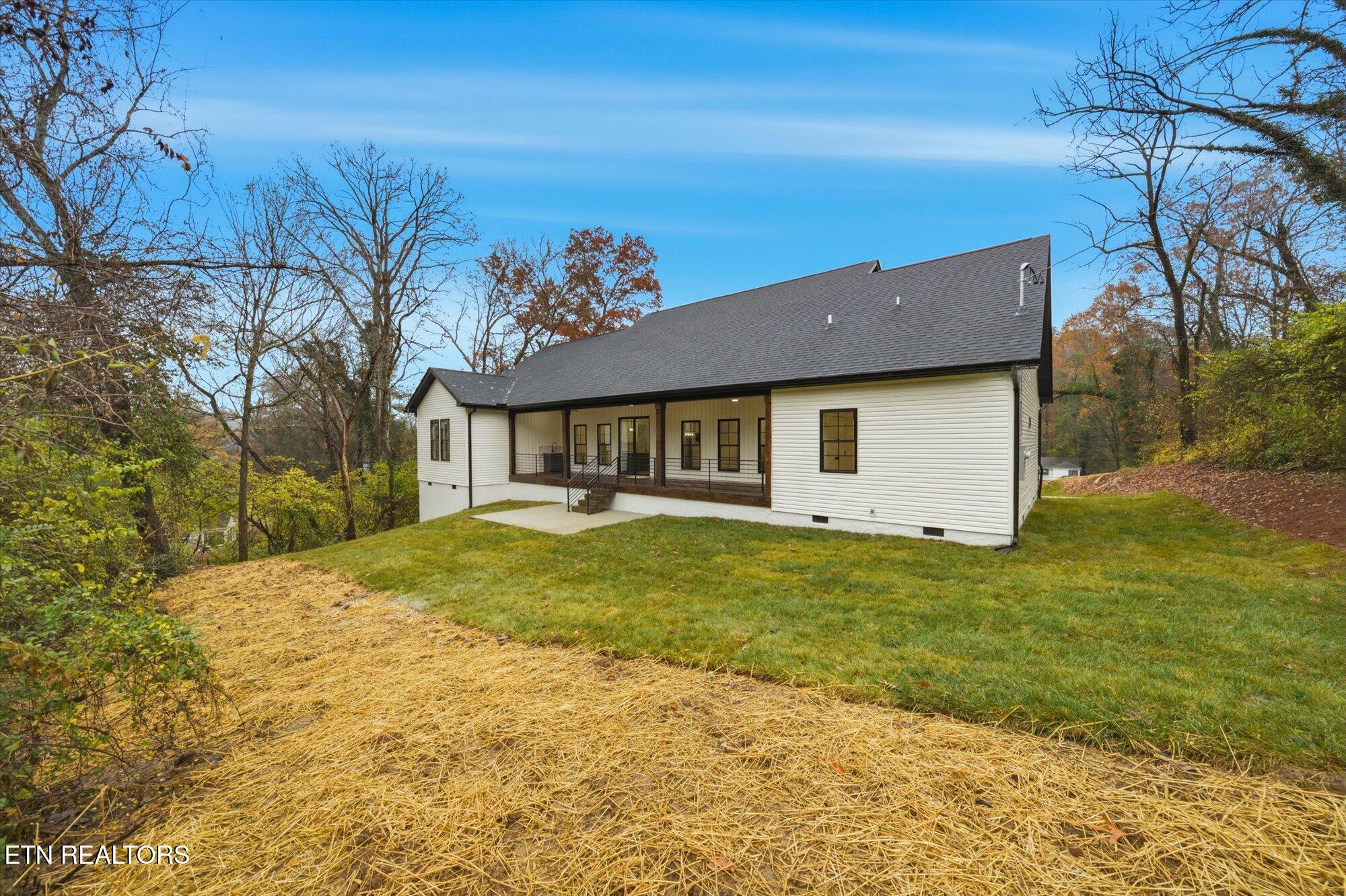 909 S Chilhowee Drive Knoxville TN 37914