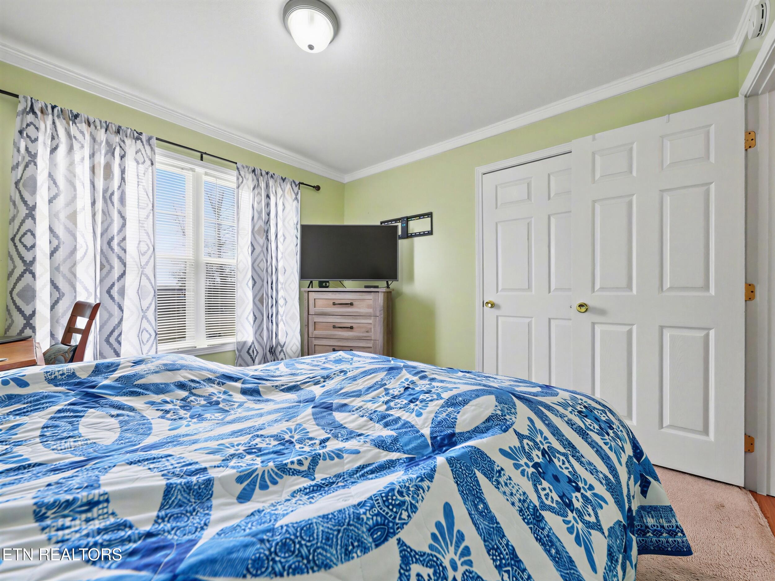 2833 Pinecrest Road Jacksboro TN 37757