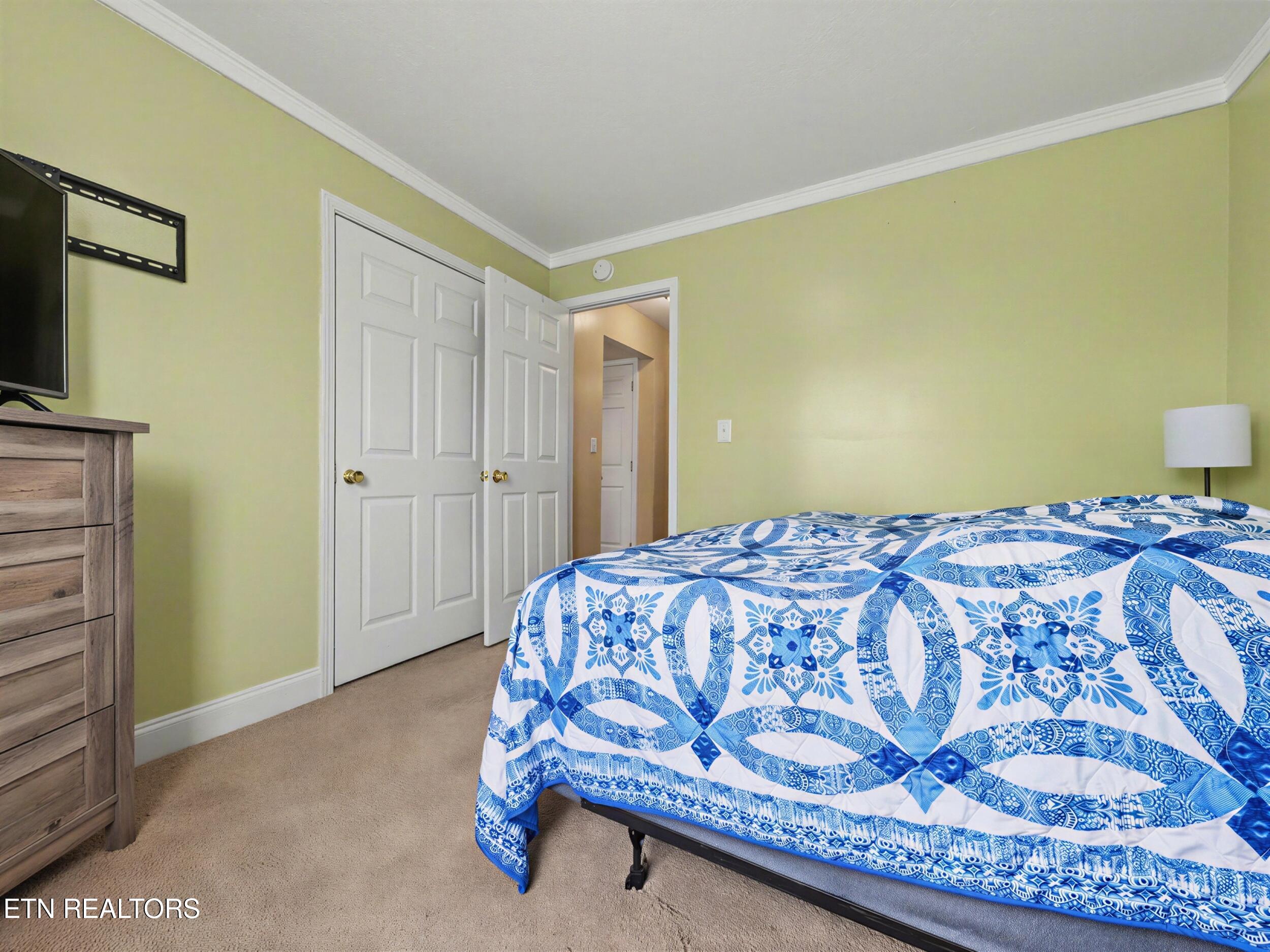 2833 Pinecrest Road Jacksboro TN 37757