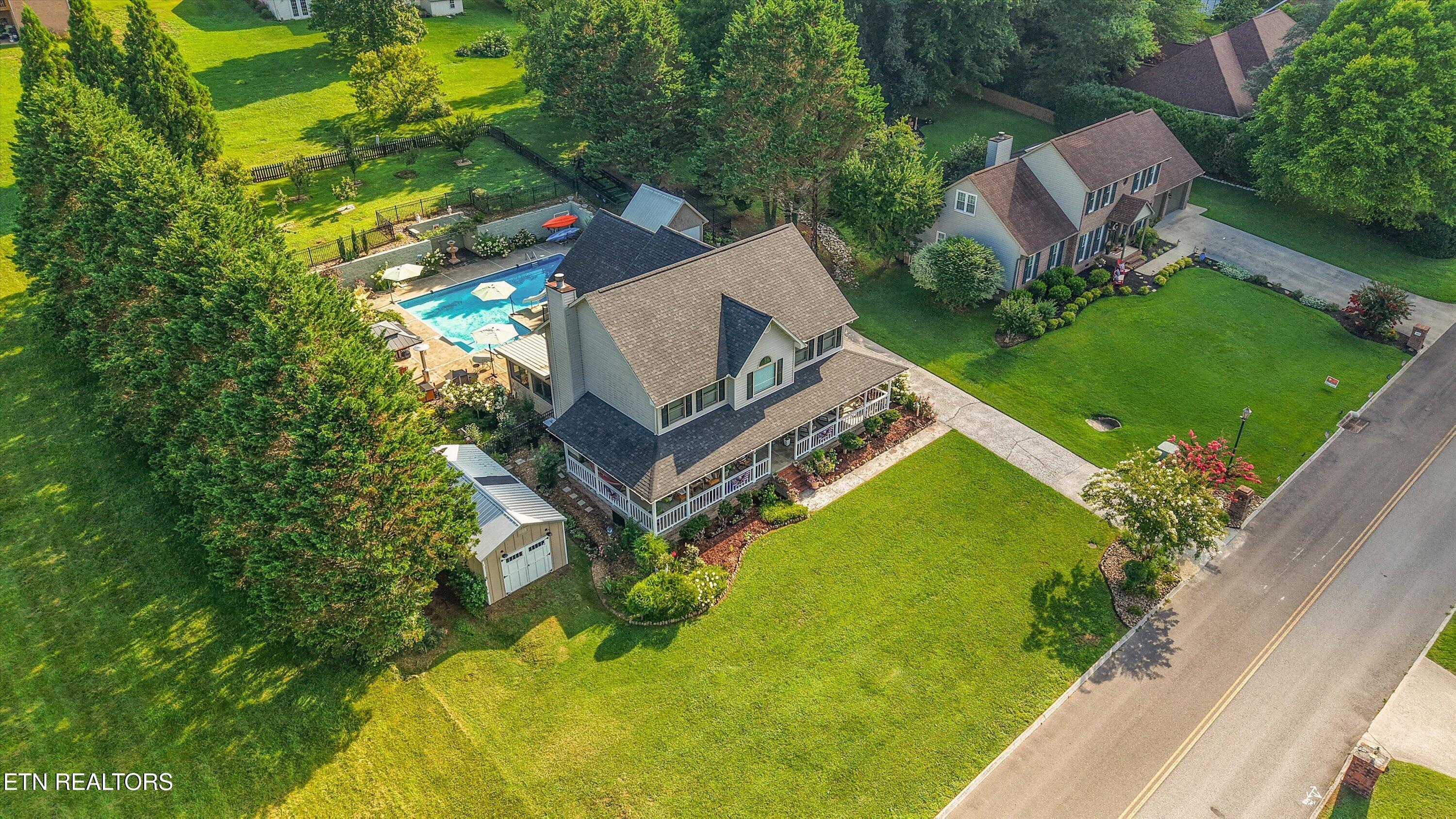511 Mariner Point Drive Clinton TN 37716