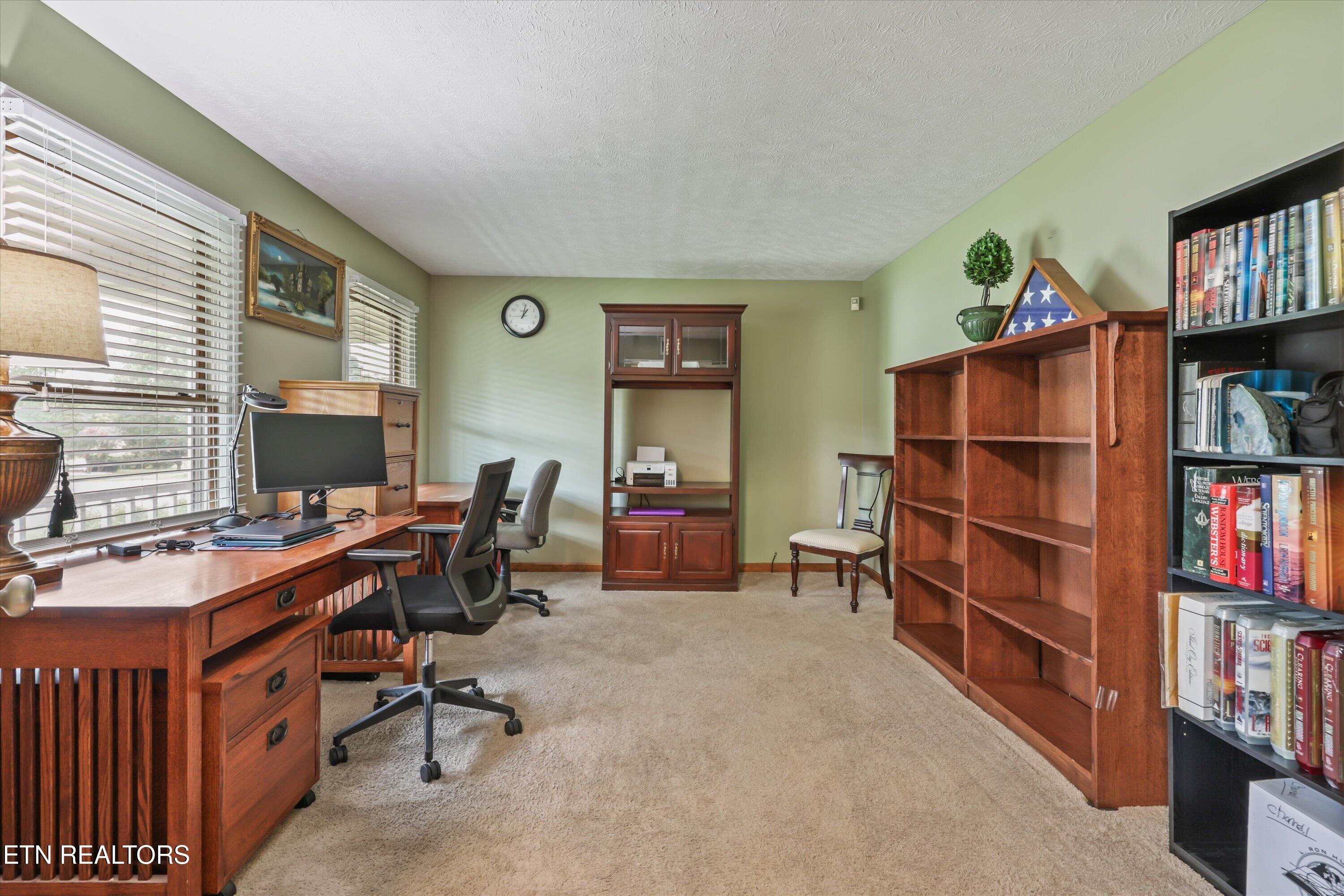 511 Mariner Point Drive Clinton TN 37716