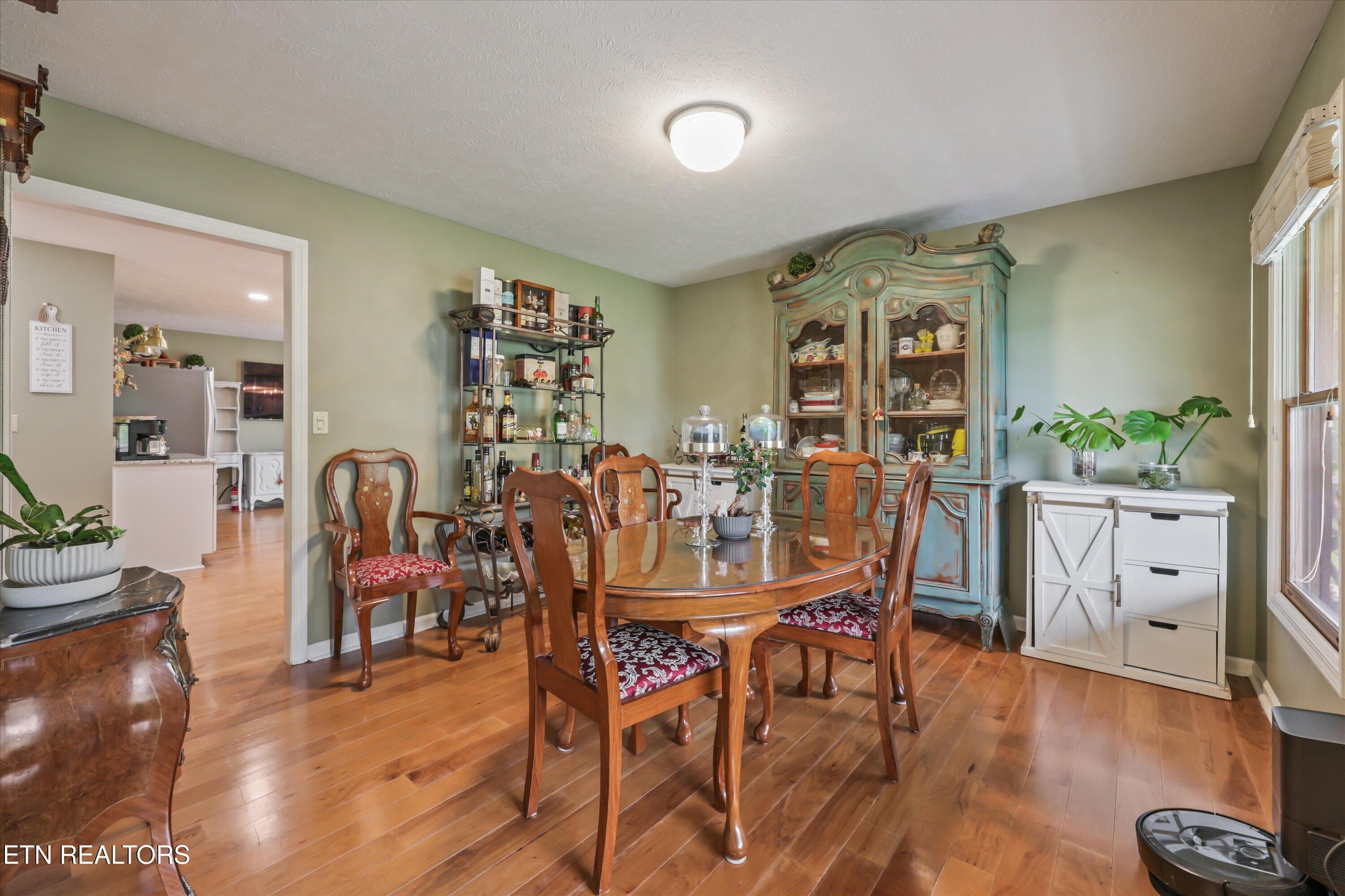 511 Mariner Point Drive Clinton TN 37716
