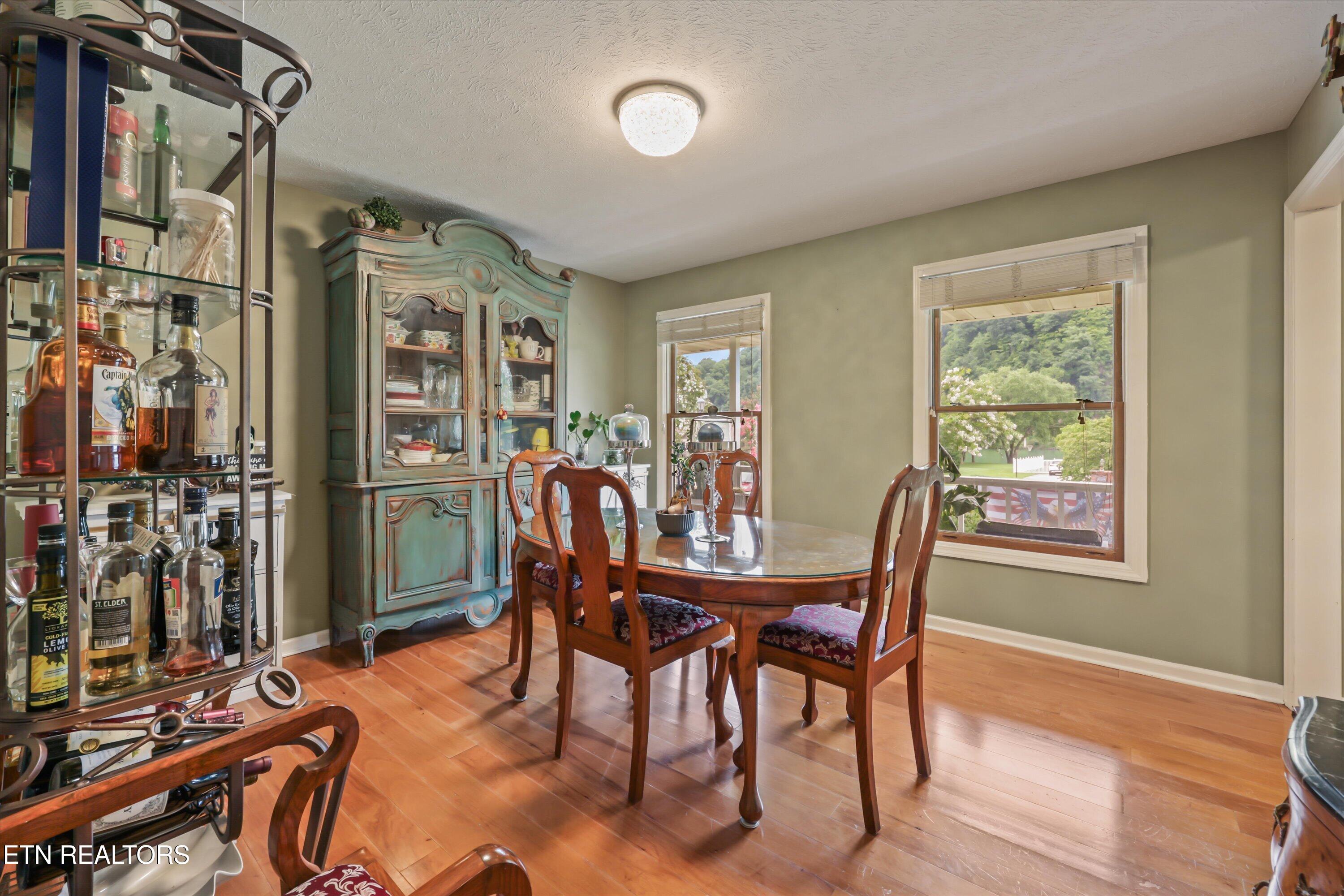 511 Mariner Point Drive Clinton TN 37716