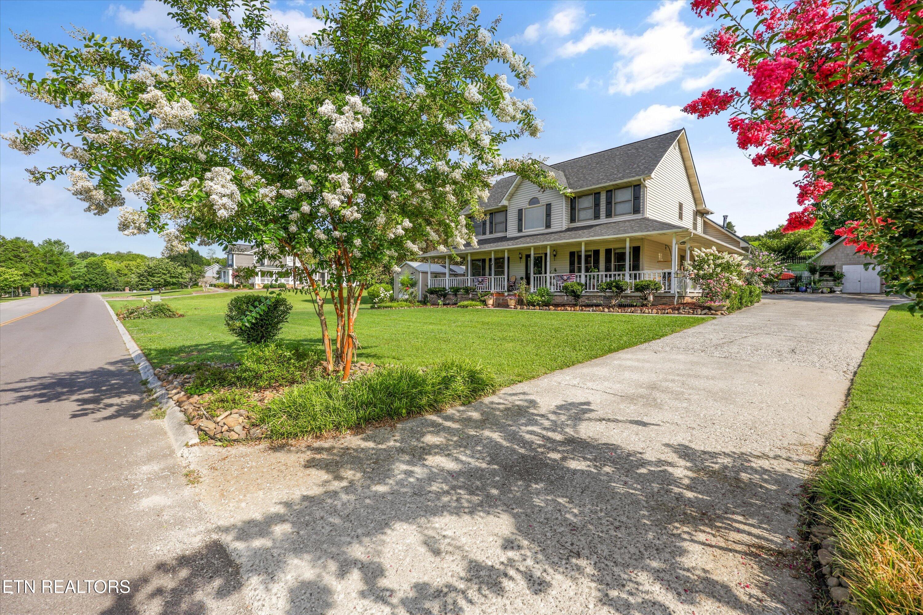 511 Mariner Point Drive Clinton TN 37716