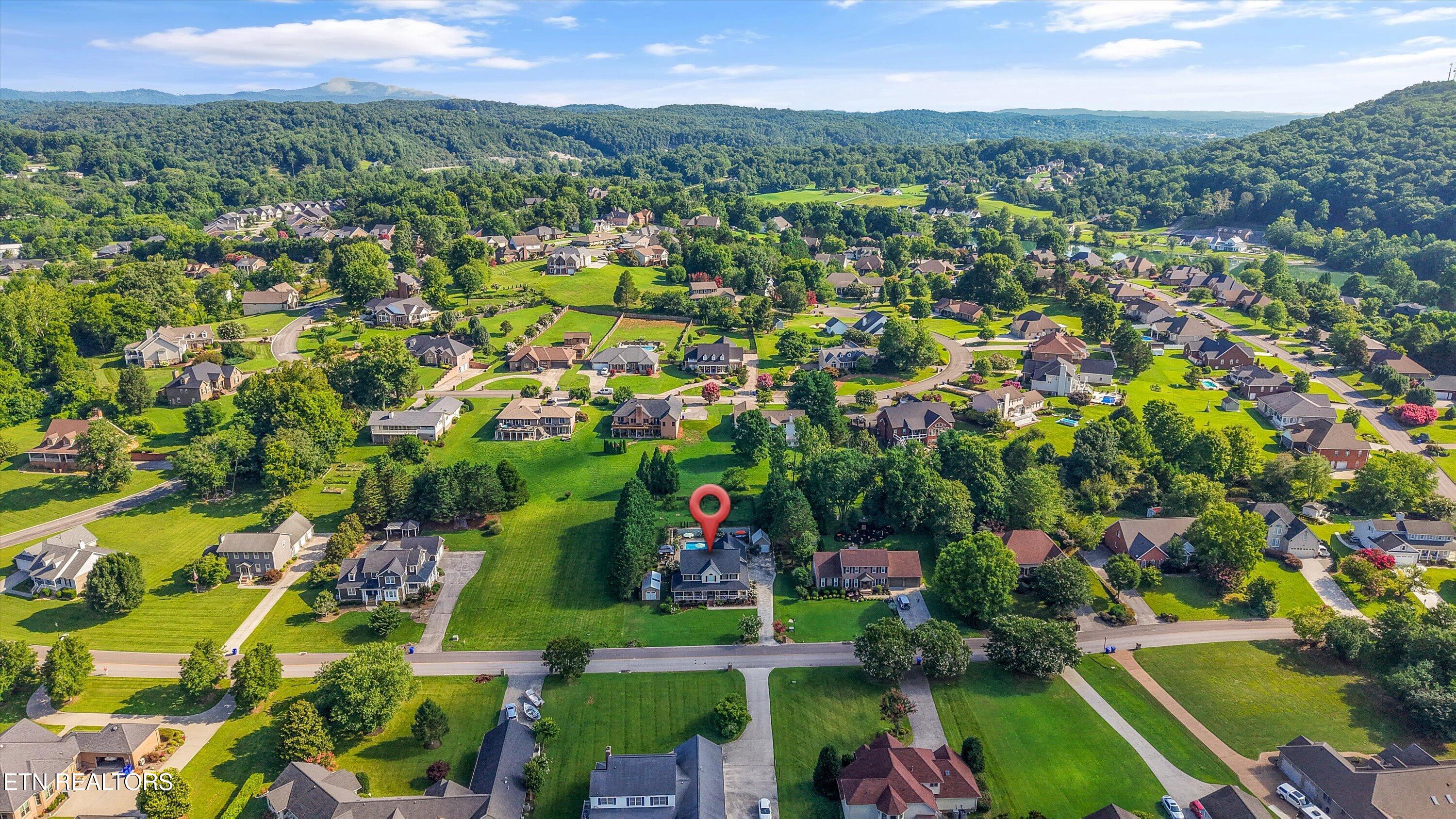 511 Mariner Point Drive Clinton TN 37716